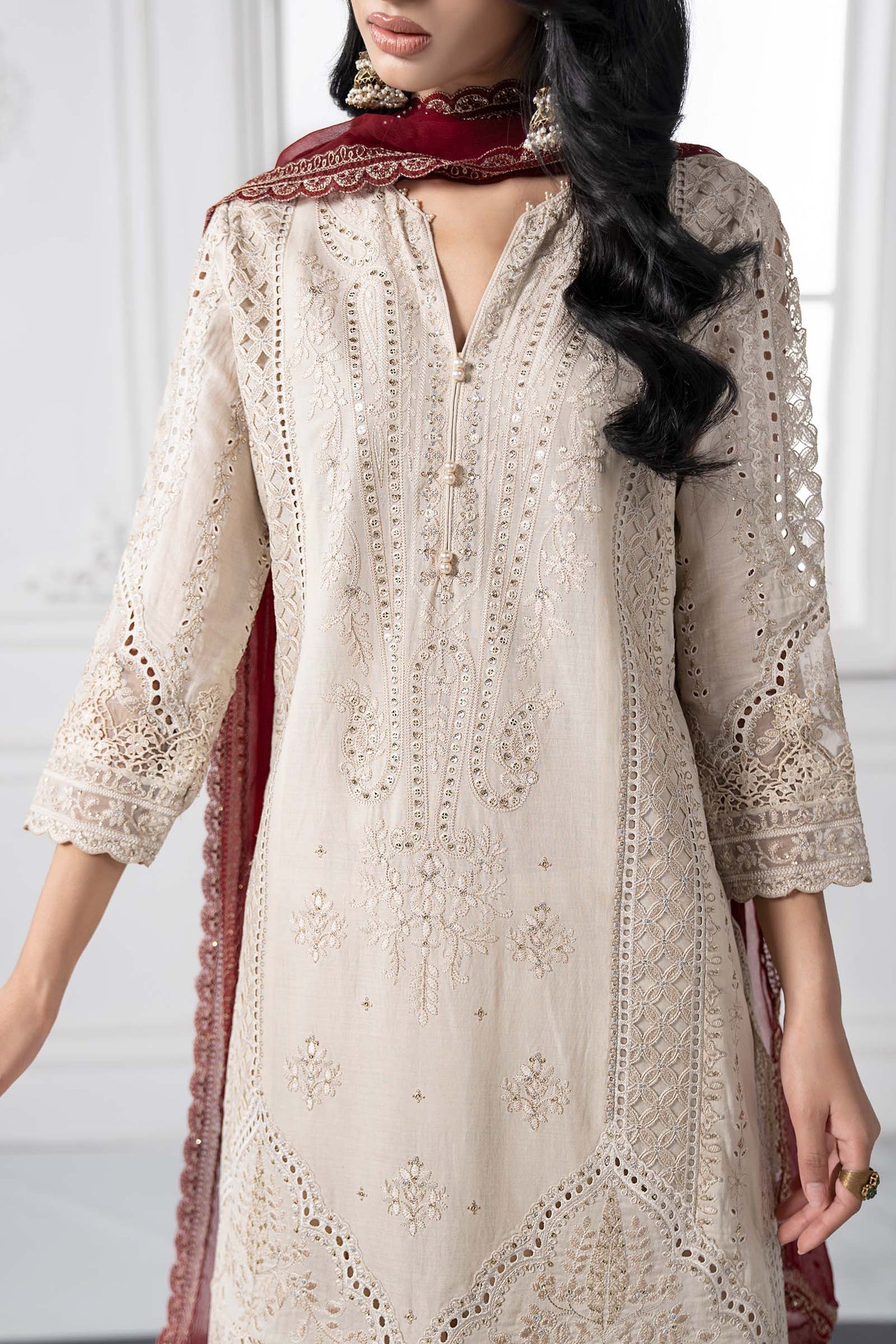 3 Piece Embroidered Lawn Suit | DS-2511-B