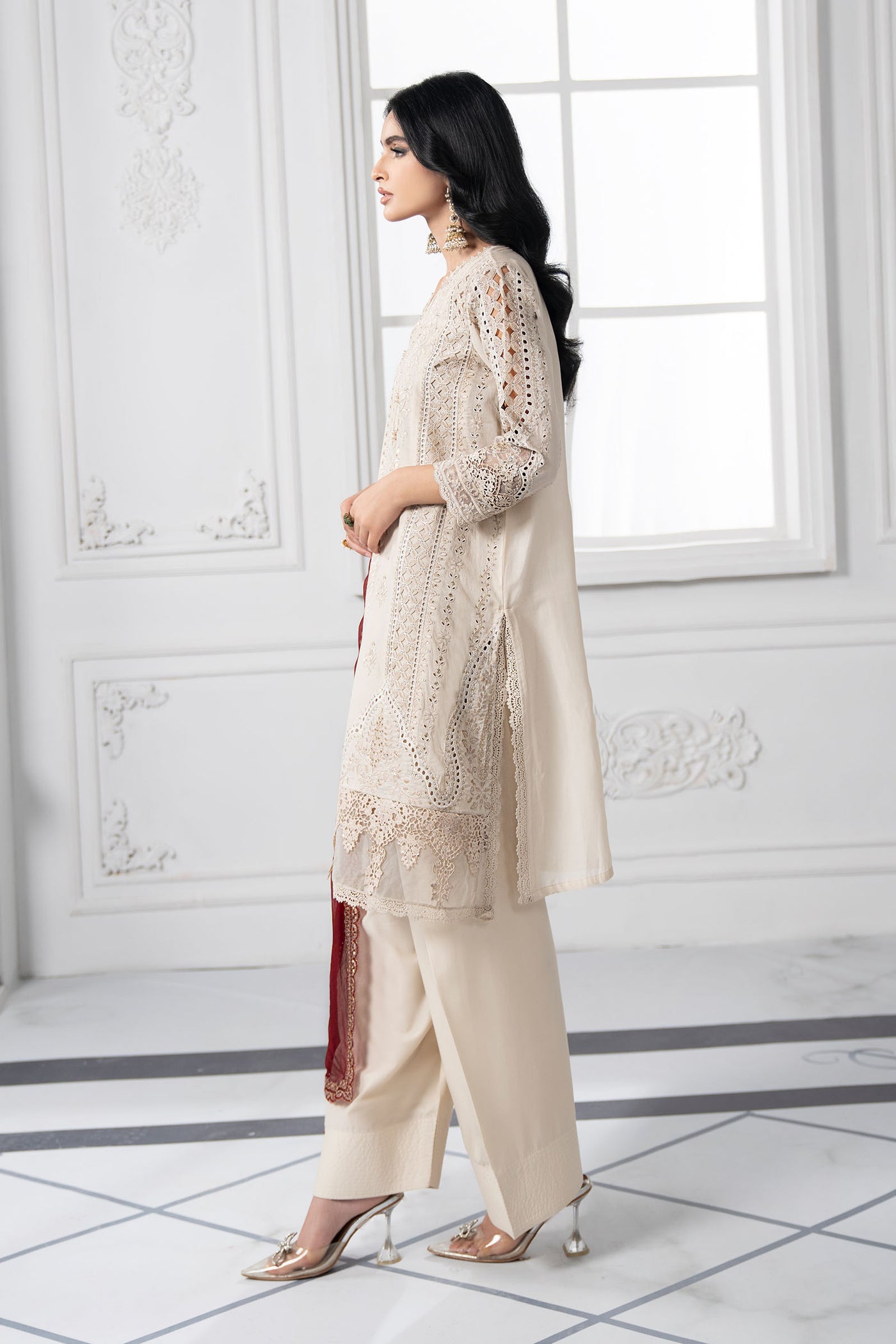 3 Piece Embroidered Lawn Suit | DS-2511-B