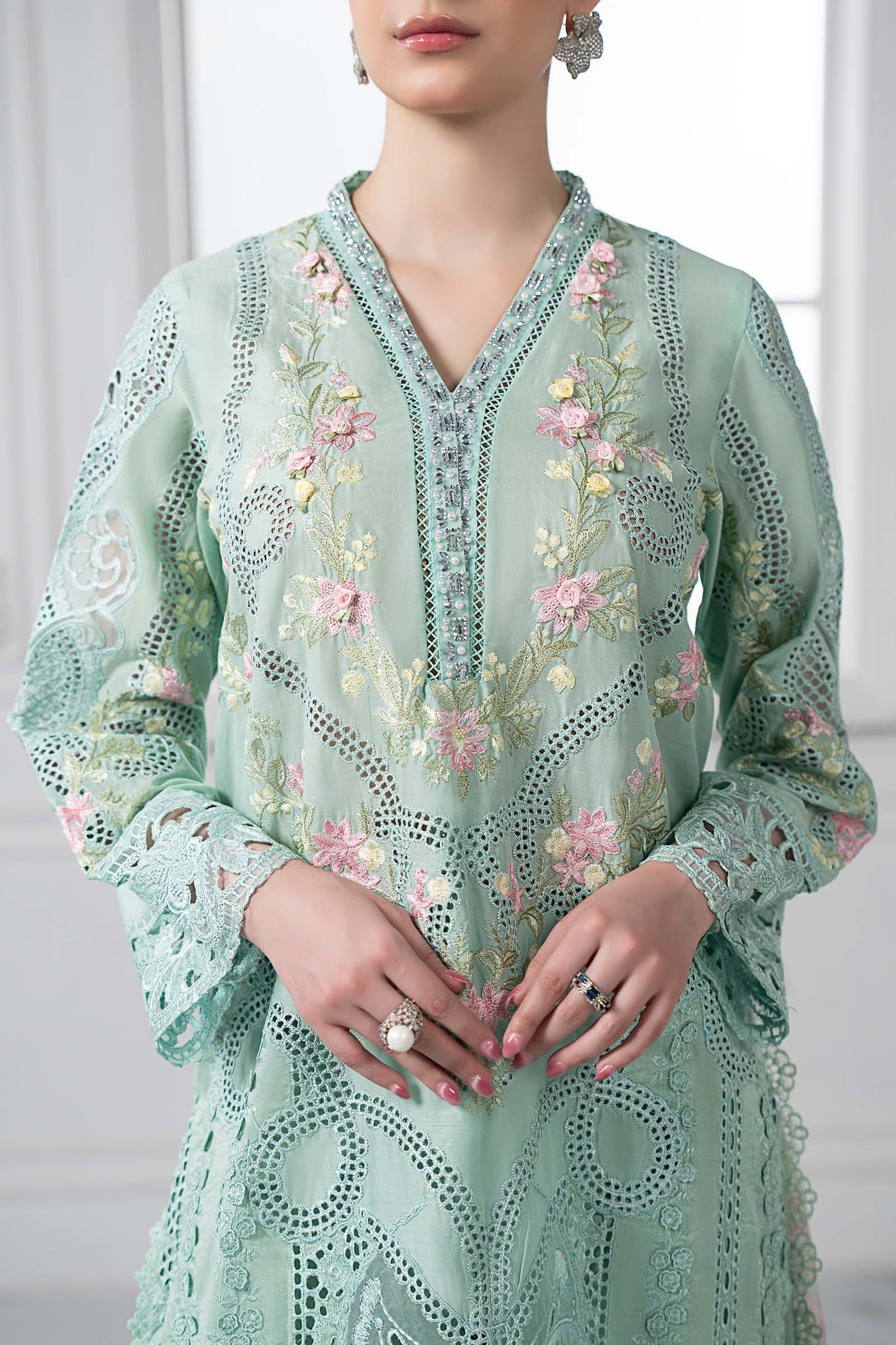 3 Piece Embroidered Lawn Suit | DS-2514-A