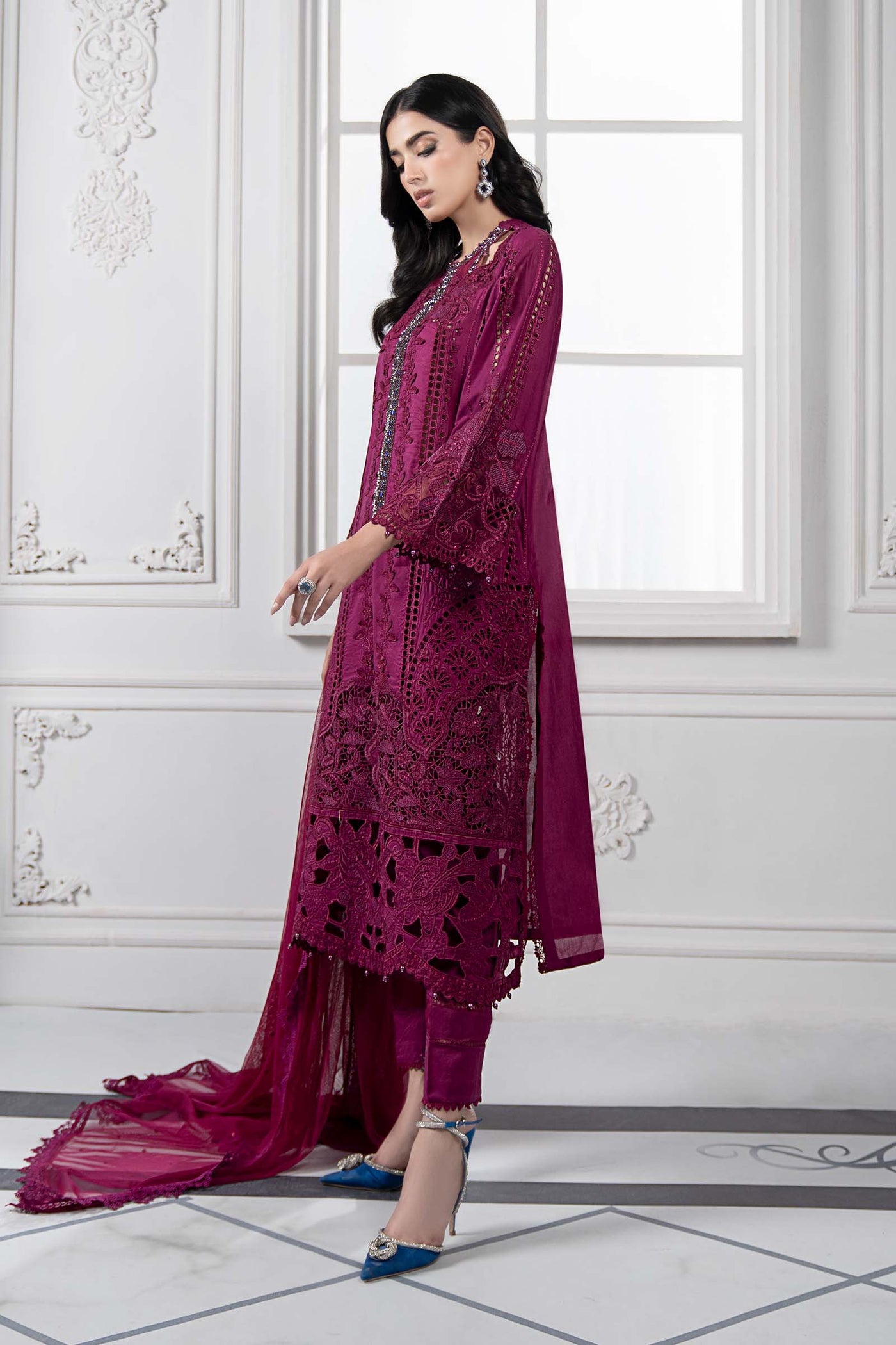 3 Piece Embroidered Lawn Suit | DS-2502-B