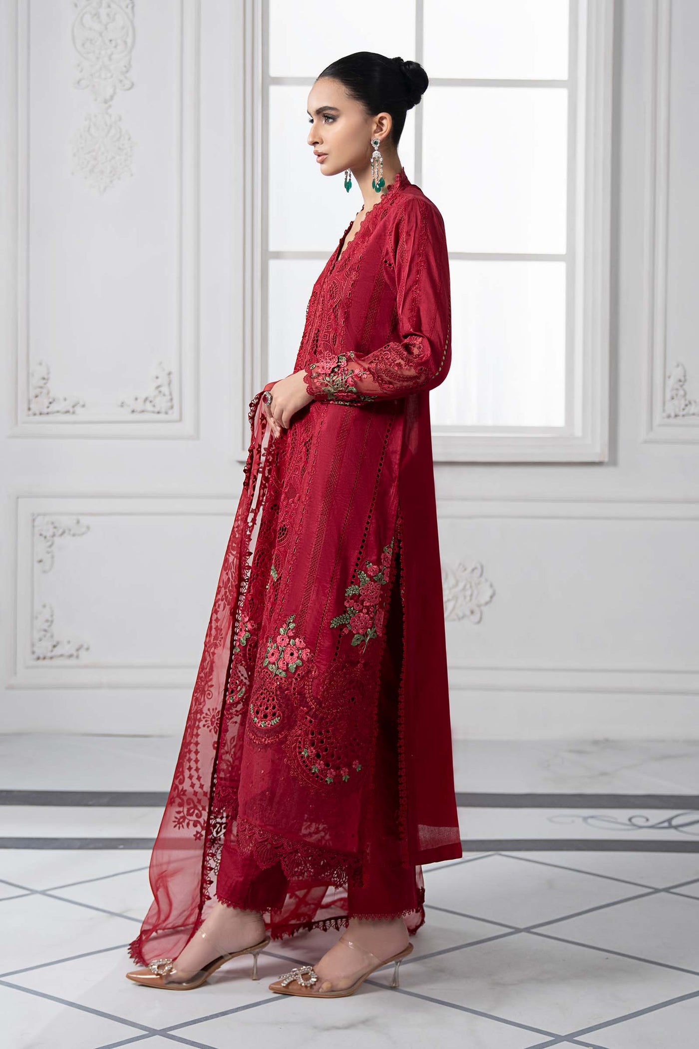 3 Piece Embroidered Lawn Suit | DS-2504-A