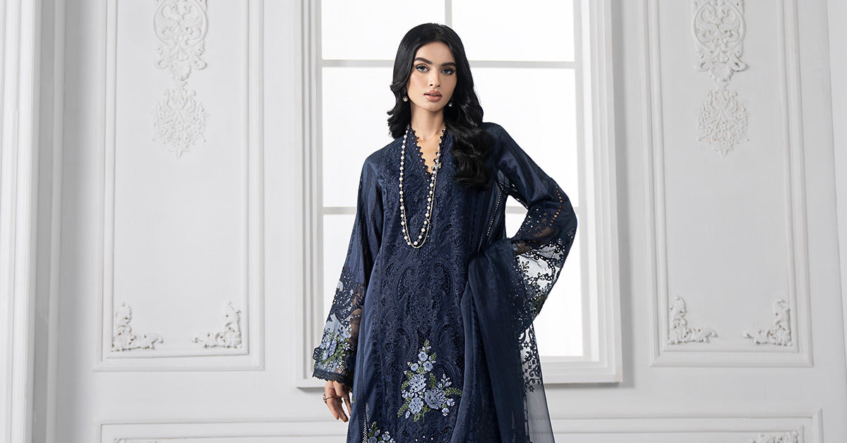 3 Piece Embroidered Lawn Suit | DS-2504-B