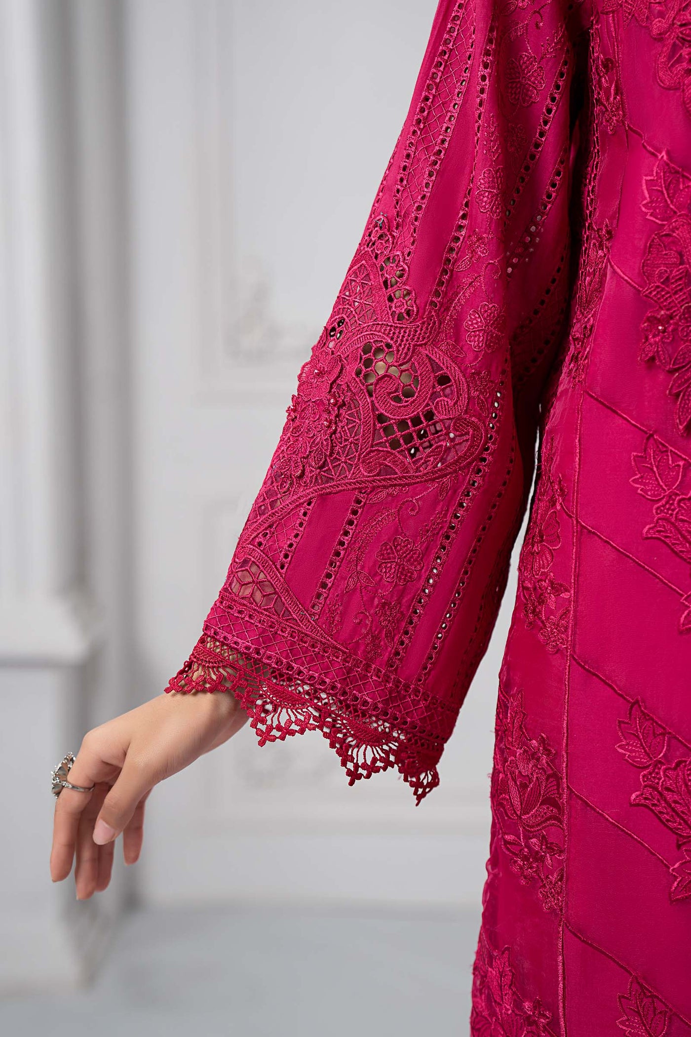 3 Piece Embroidered Lawn Suit | DS-2508-A