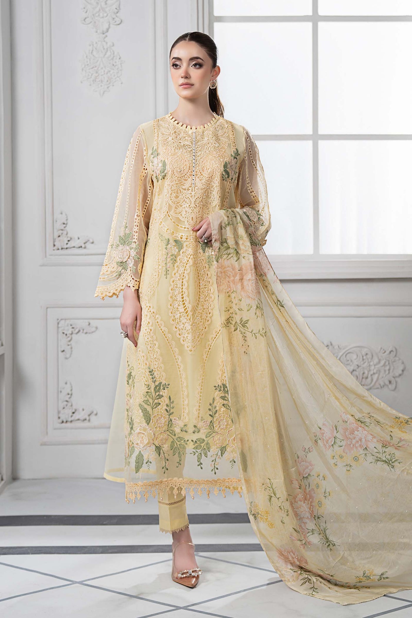 3 Piece Embroidered Organza Suit | DS-2509-A