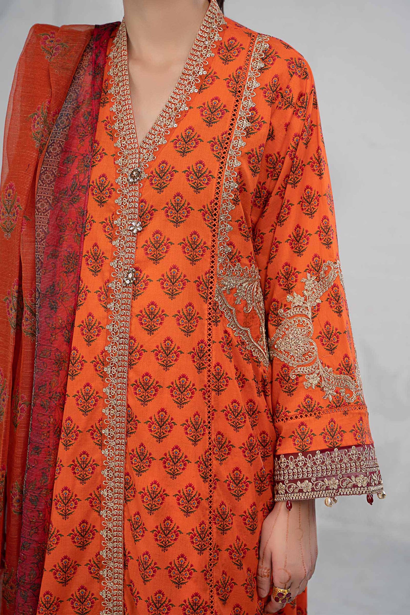 Suit Orange DW-EA23-27