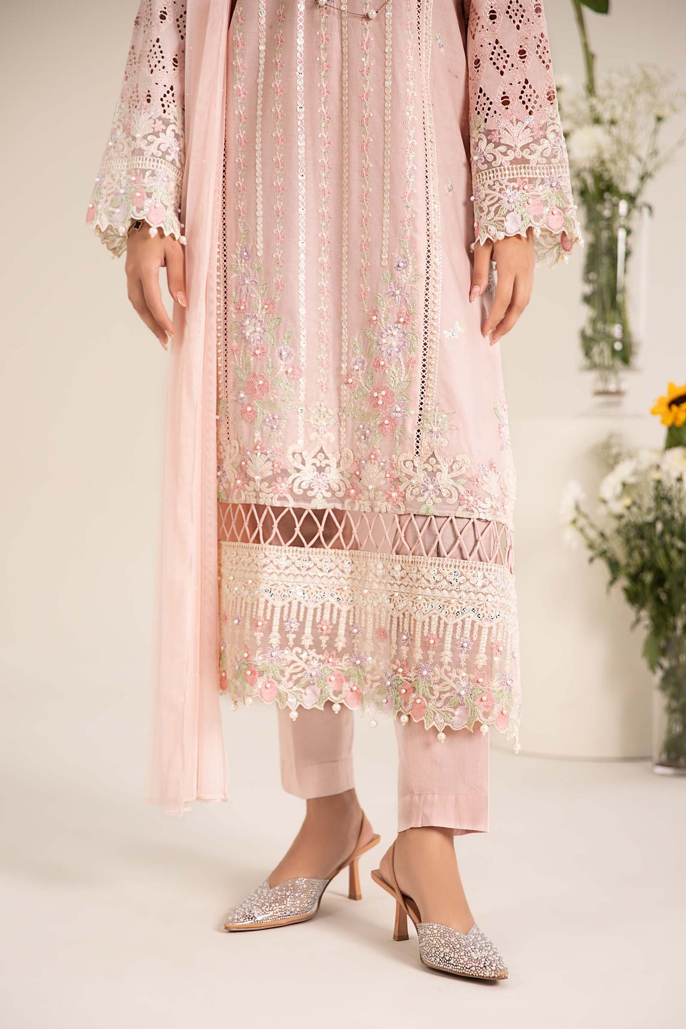 3 Piece Embroidered Lawn Suit | DW-EF25-07