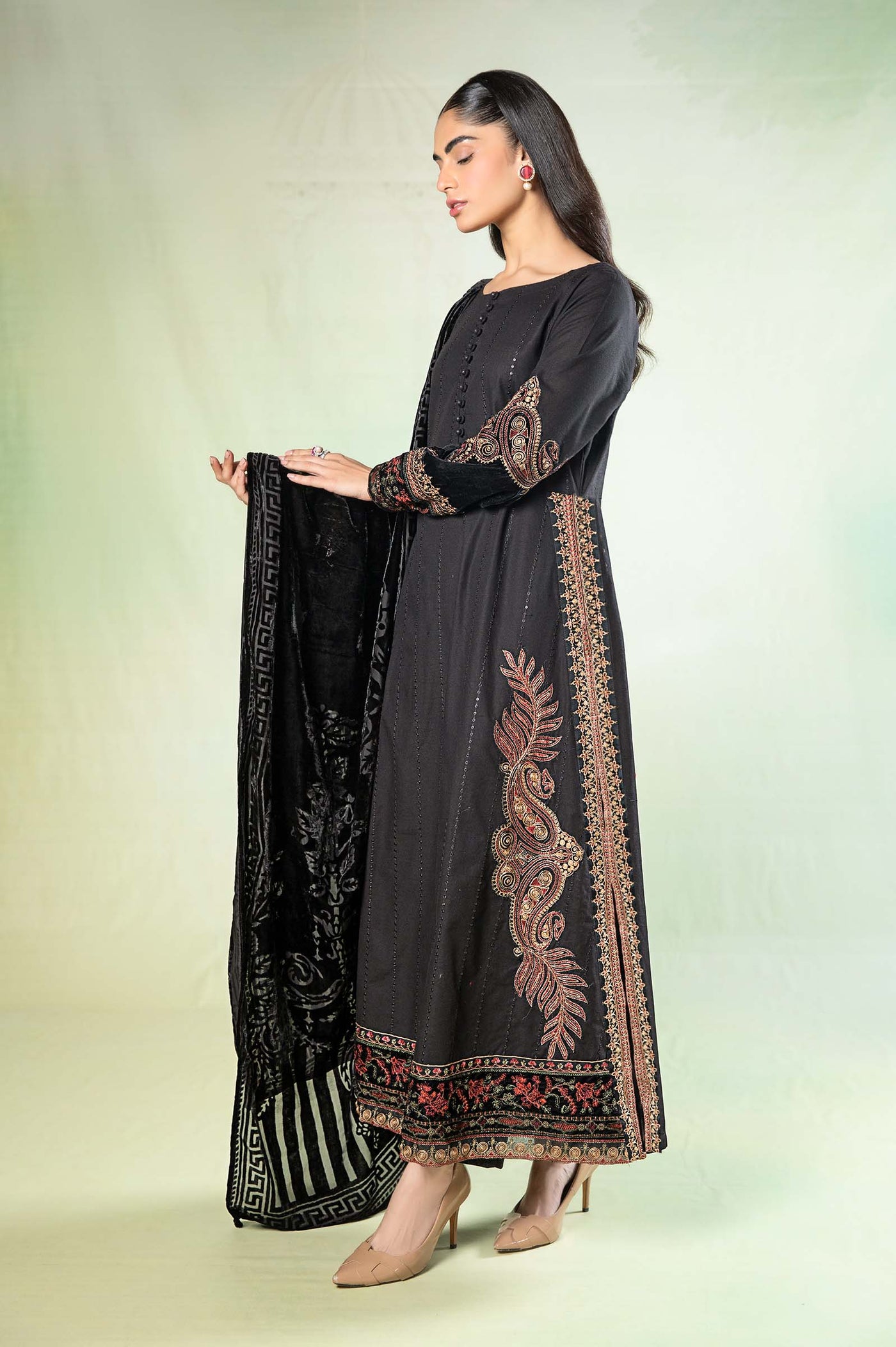 3 Piece Embroidered Khaddar Suit | DW-W24-146