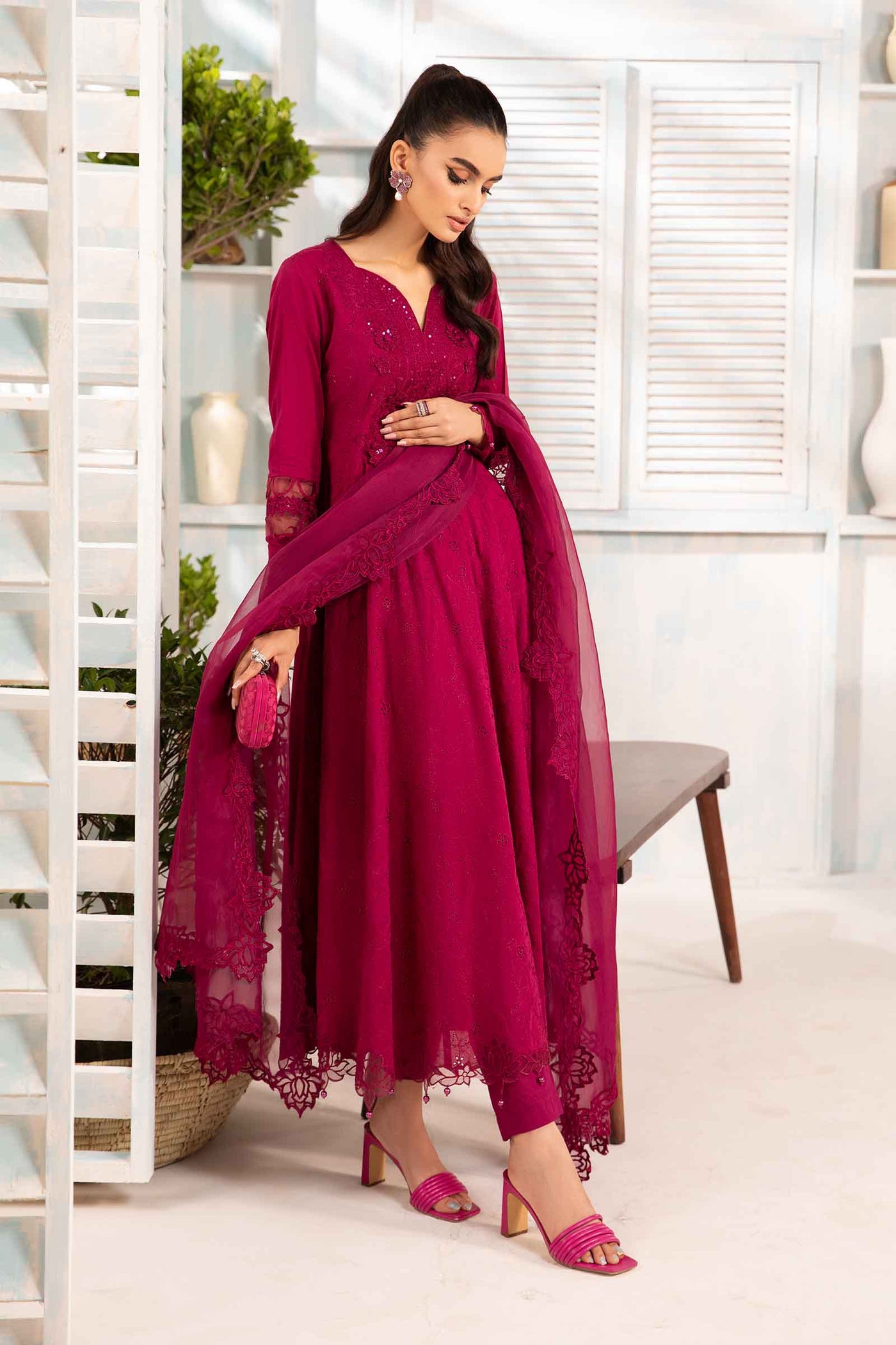 3 Piece Embroidered Lawn Suit | DW-EA24-07