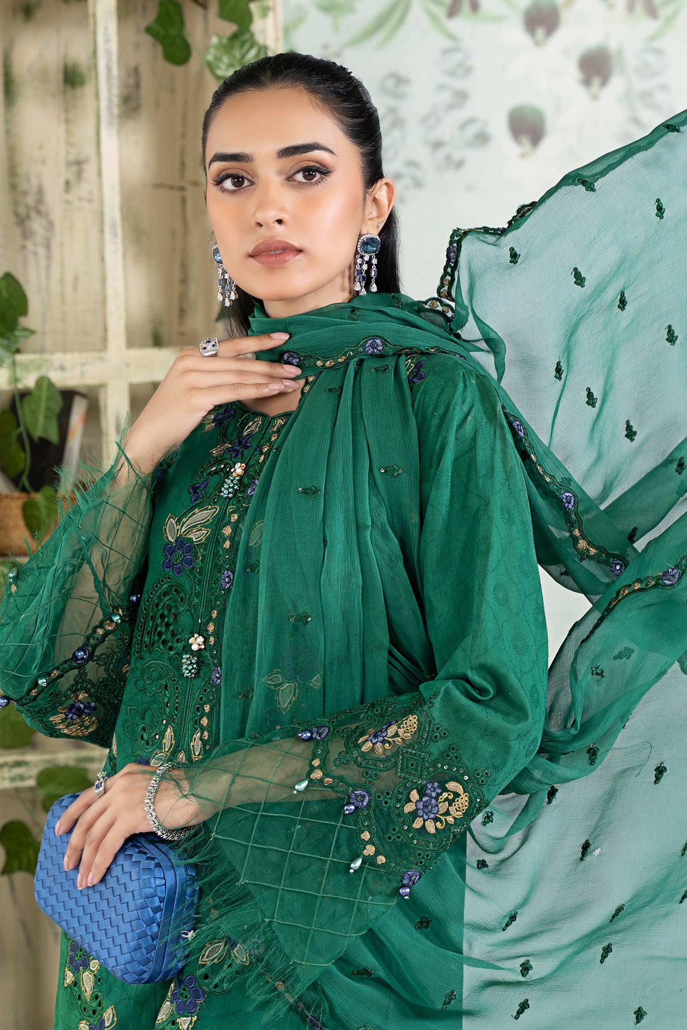 3 Piece Embroidered Jacquard Lawn Suit | DW-EA24-26