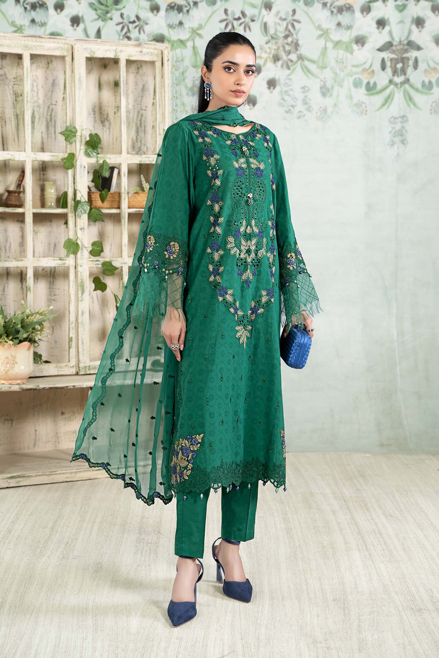 3 Piece Embroidered Jacquard Lawn Suit | DW-EA24-26