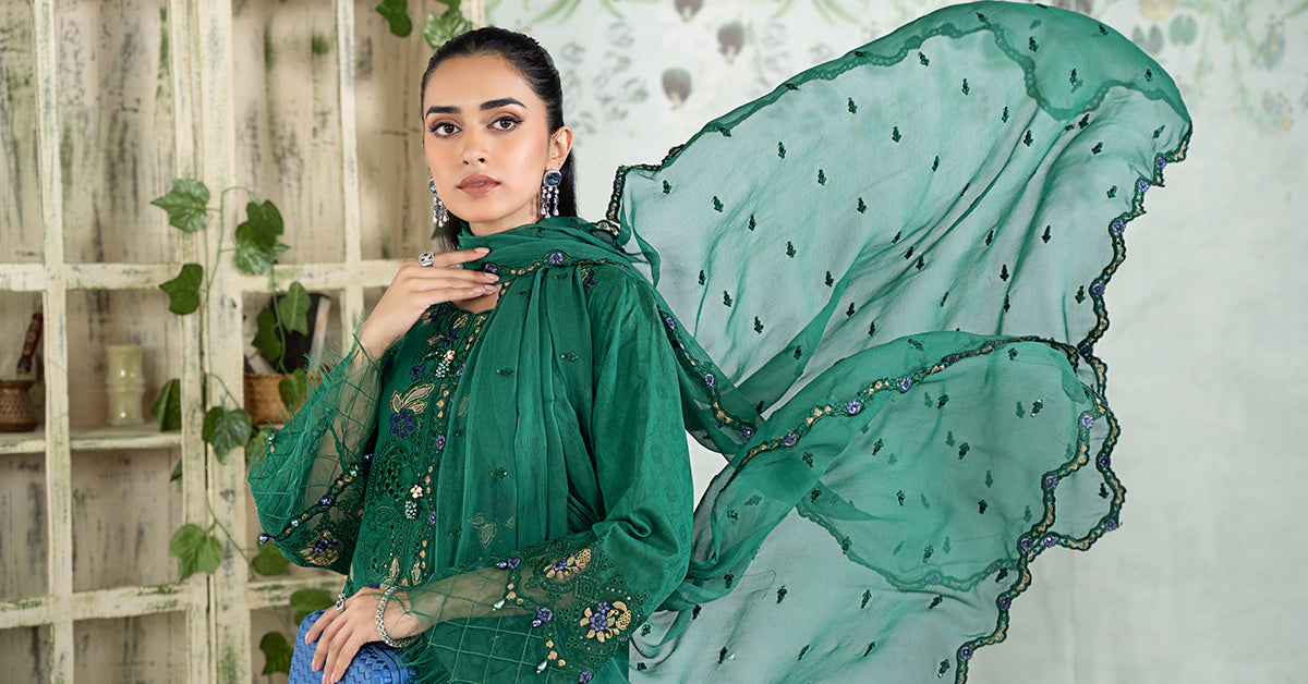 3 Piece Embroidered Jacquard Lawn Suit | DW-EA24-26