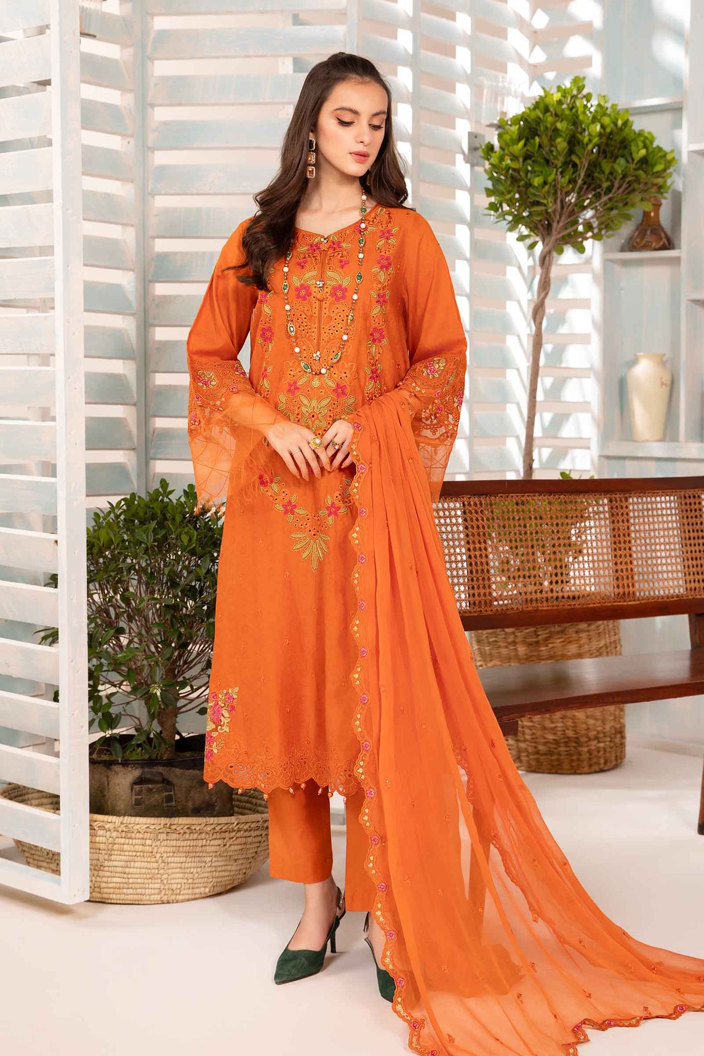 3 Piece Embroidered Jacquard Lawn Suit | DW-EA24-26