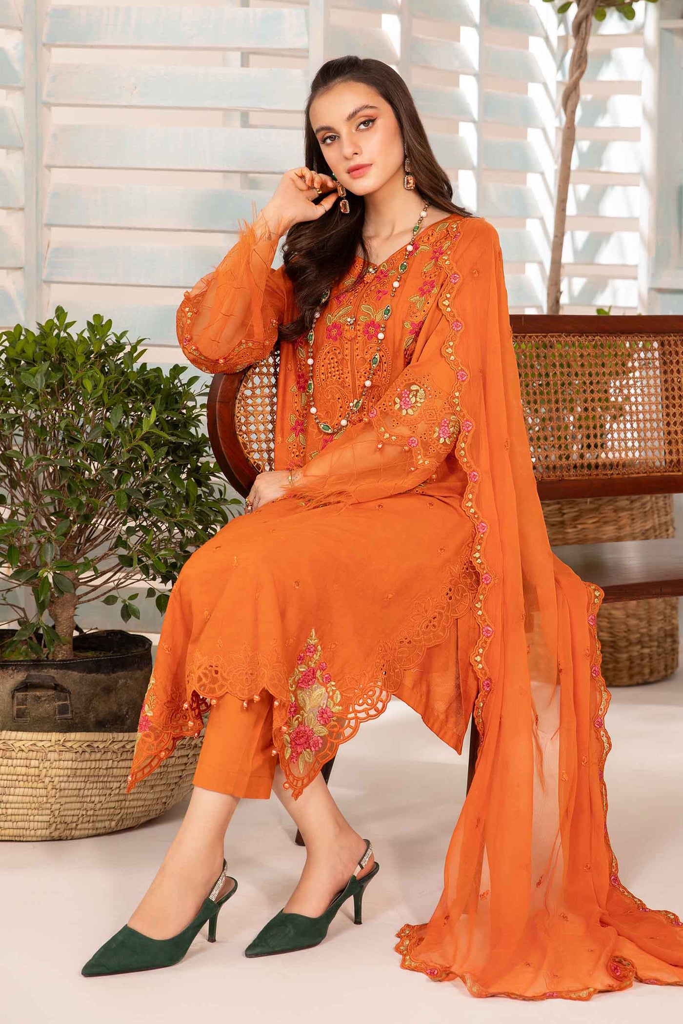 3 Piece Embroidered Jacquard Lawn Suit | DW-EA24-26