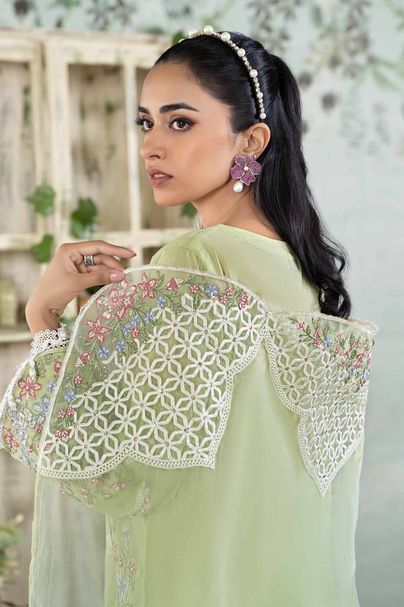 3 Piece Embroidered Lawn Suit | DW-EA24-33