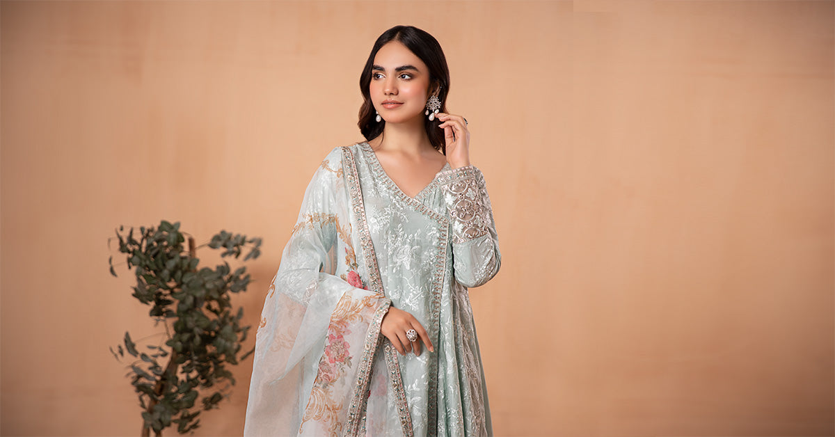 3 Piece Embroidered Jacquard Lawn Suit | DW-EA24-48