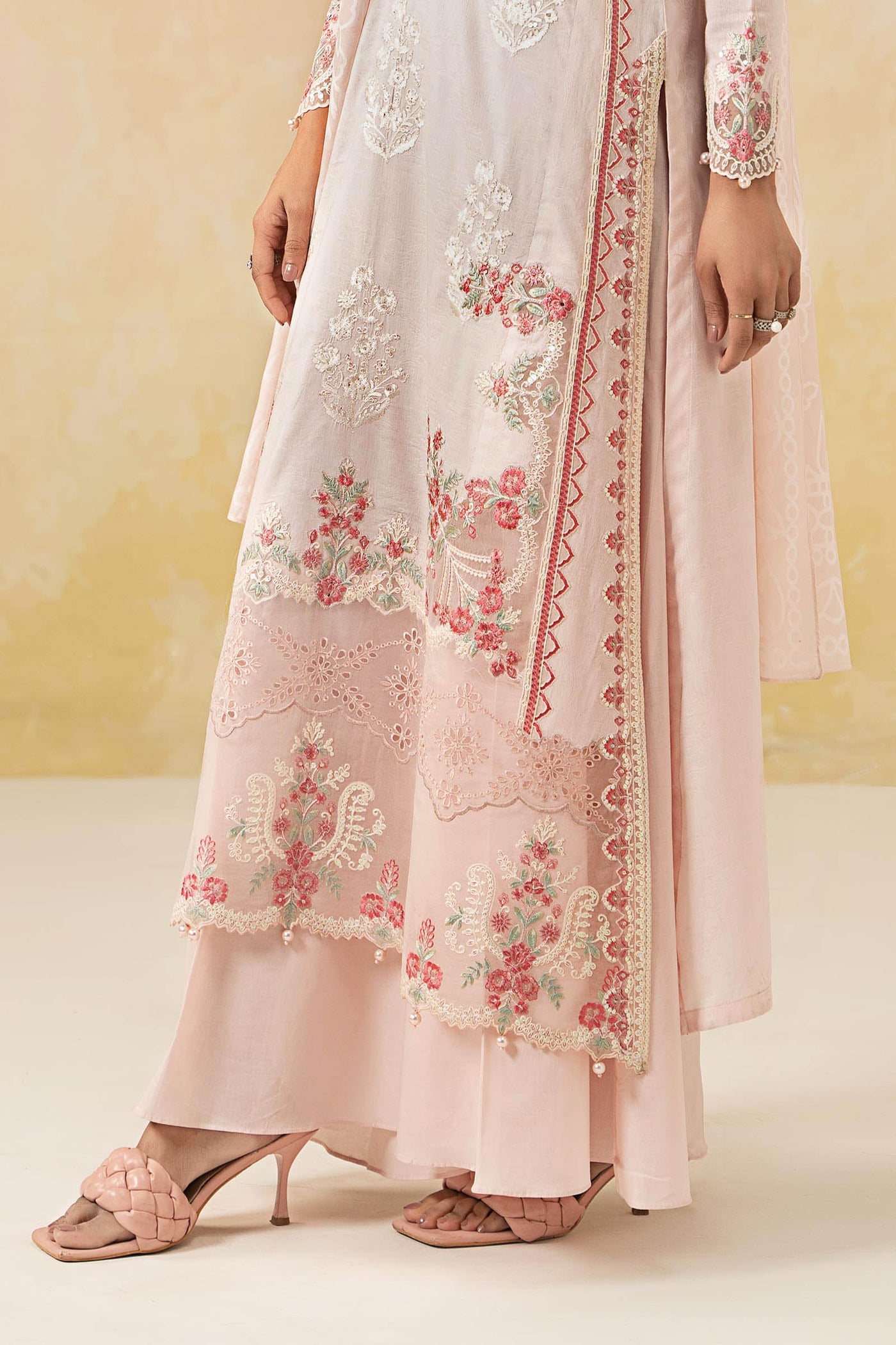 3 Piece Embroidered Self Jacquard Lawn Suit | DW-EF25-03