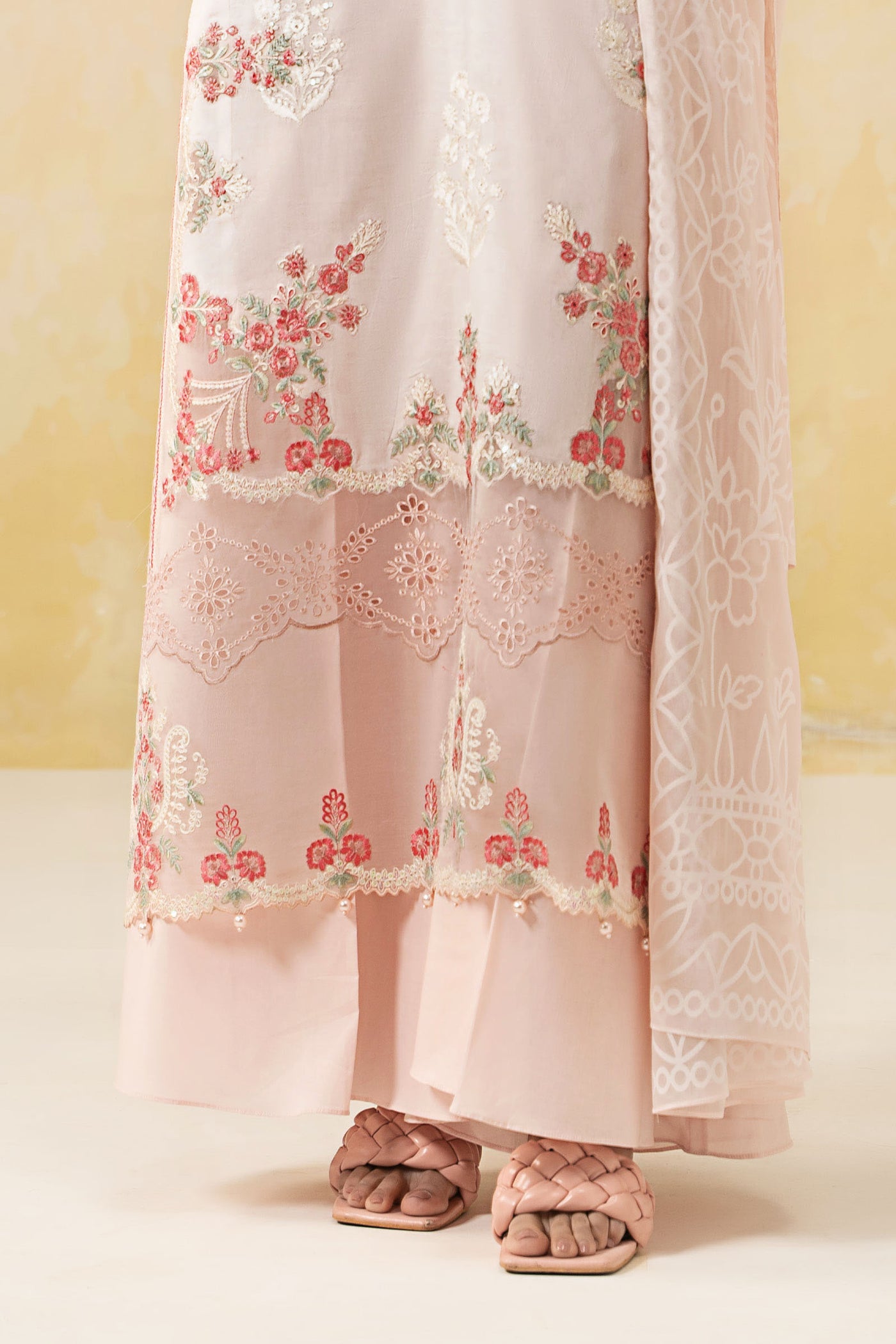 3 Piece Embroidered Self Jacquard Lawn Suit | DW-EF25-03