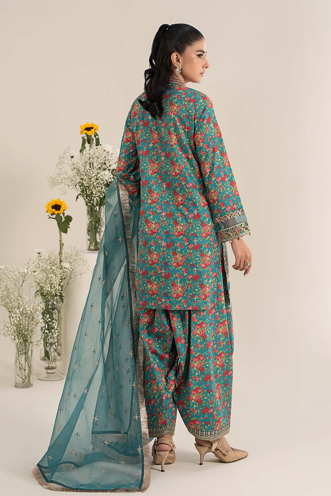 3 Piece Embroidered Lawn Suit | DW-EF25-09