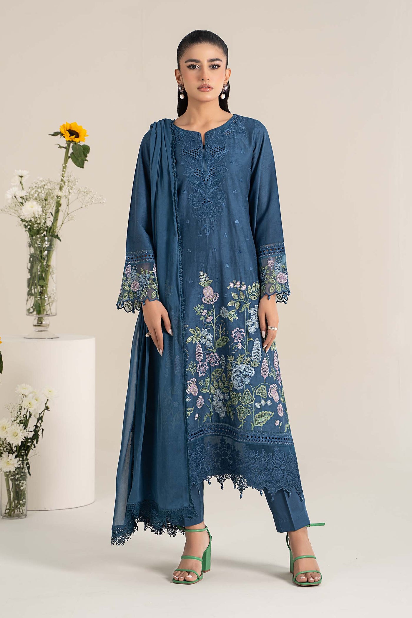 3 Piece Embroidered Self Jacquard Lawn Suit | DW-EF25-45