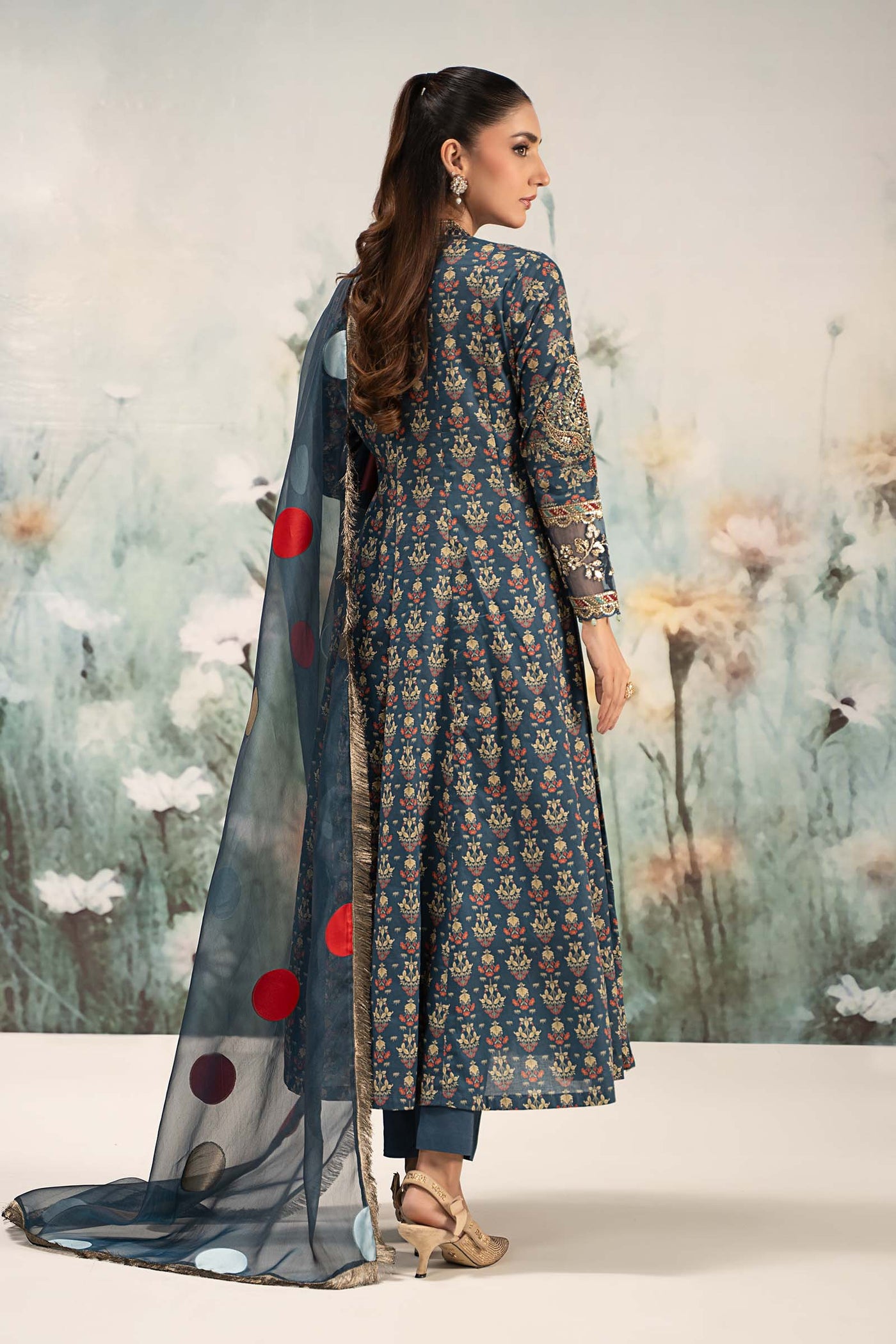 3 Piece Embroidered Lawn Suit | DW-EF25-54