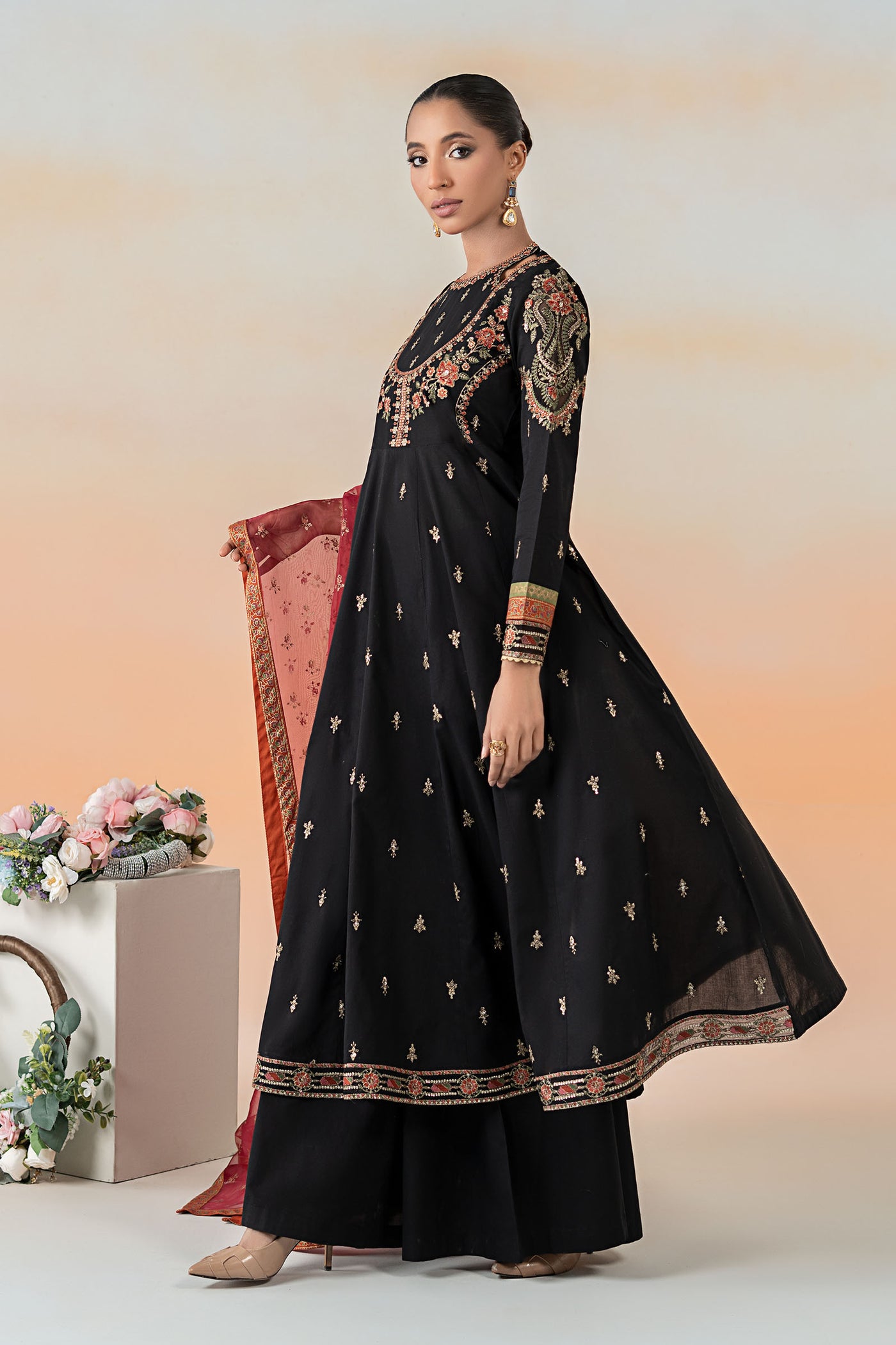 3 Piece Embroidered Lawn Suit | DW-EF25-60