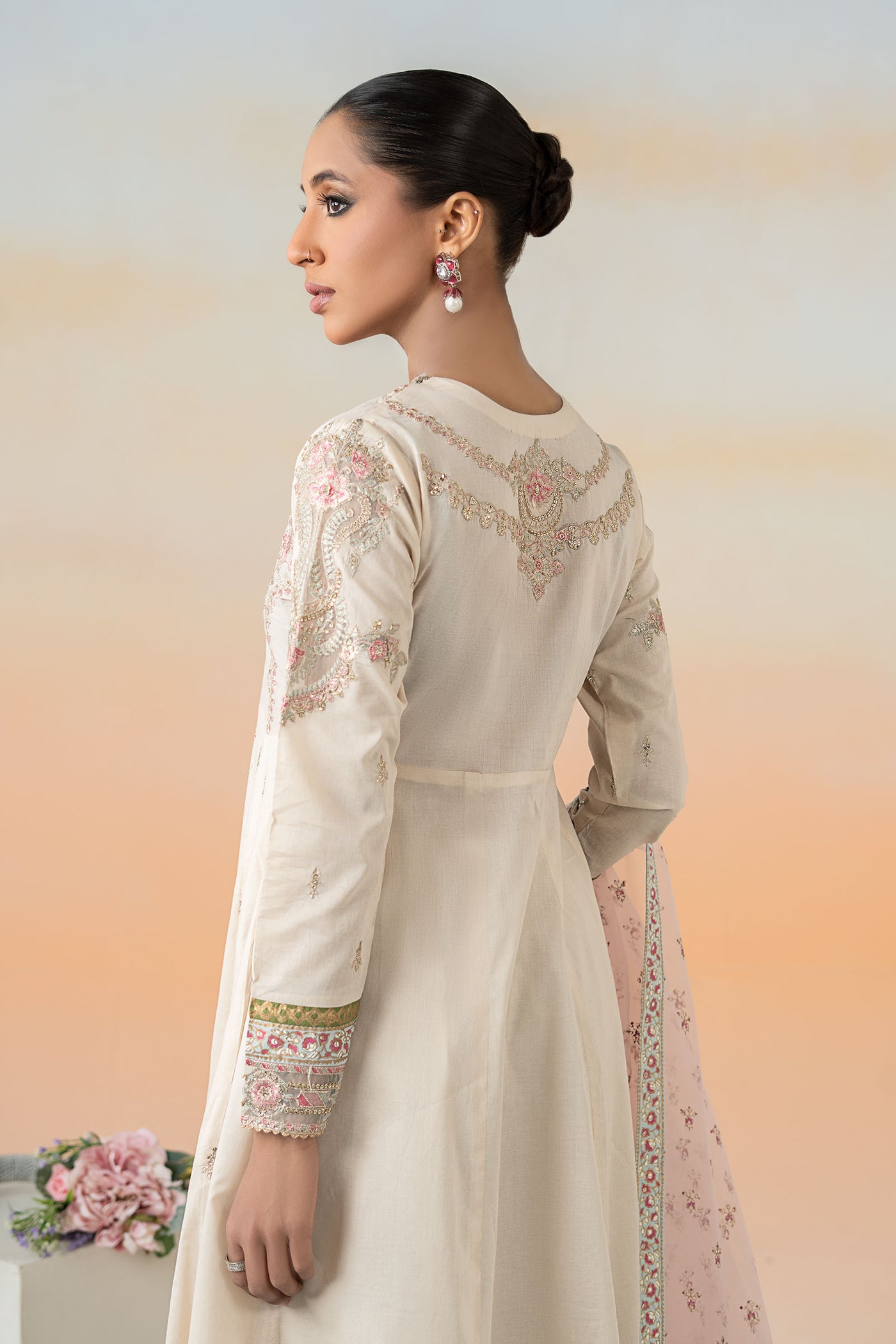 3 Piece Embroidered Lawn Suit | DW-EF25-60