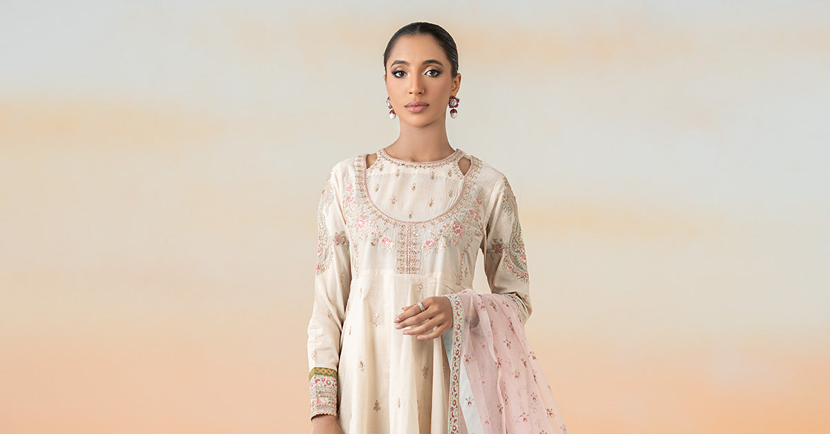 3 Piece Embroidered Lawn Suit | DW-EF25-60