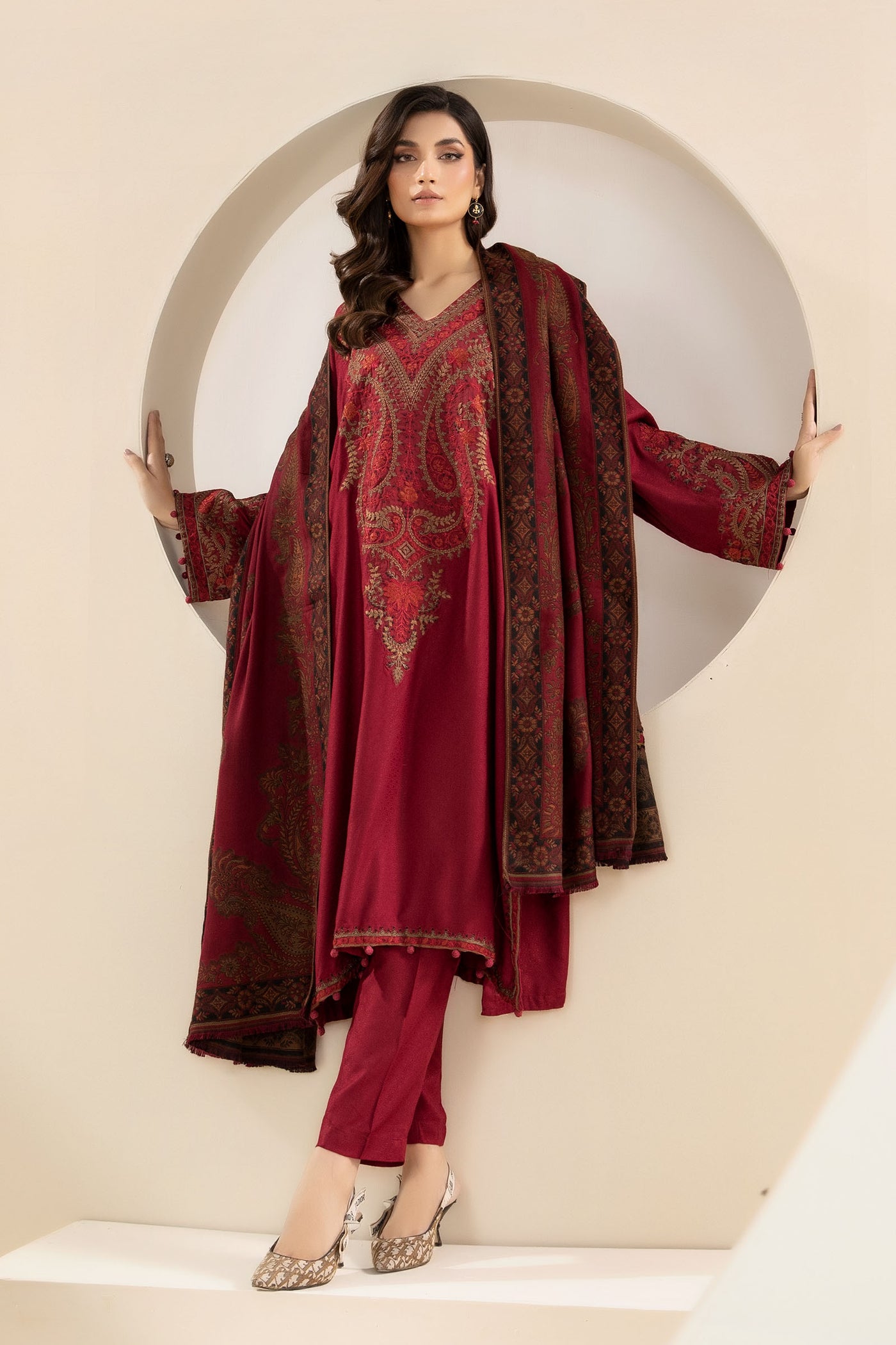 3 Piece Embroidered Linen Suit | DW-W24-100