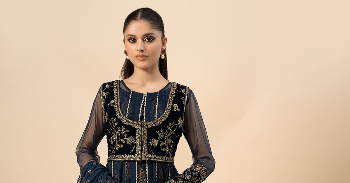 3 Piece Embroidered Khaddar Suit | DW-W24-151