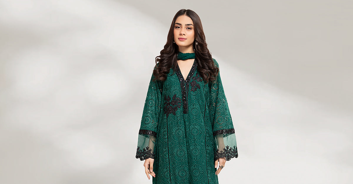 3 Piece Embroidered Lawn Suit | DW-EF22-09R1