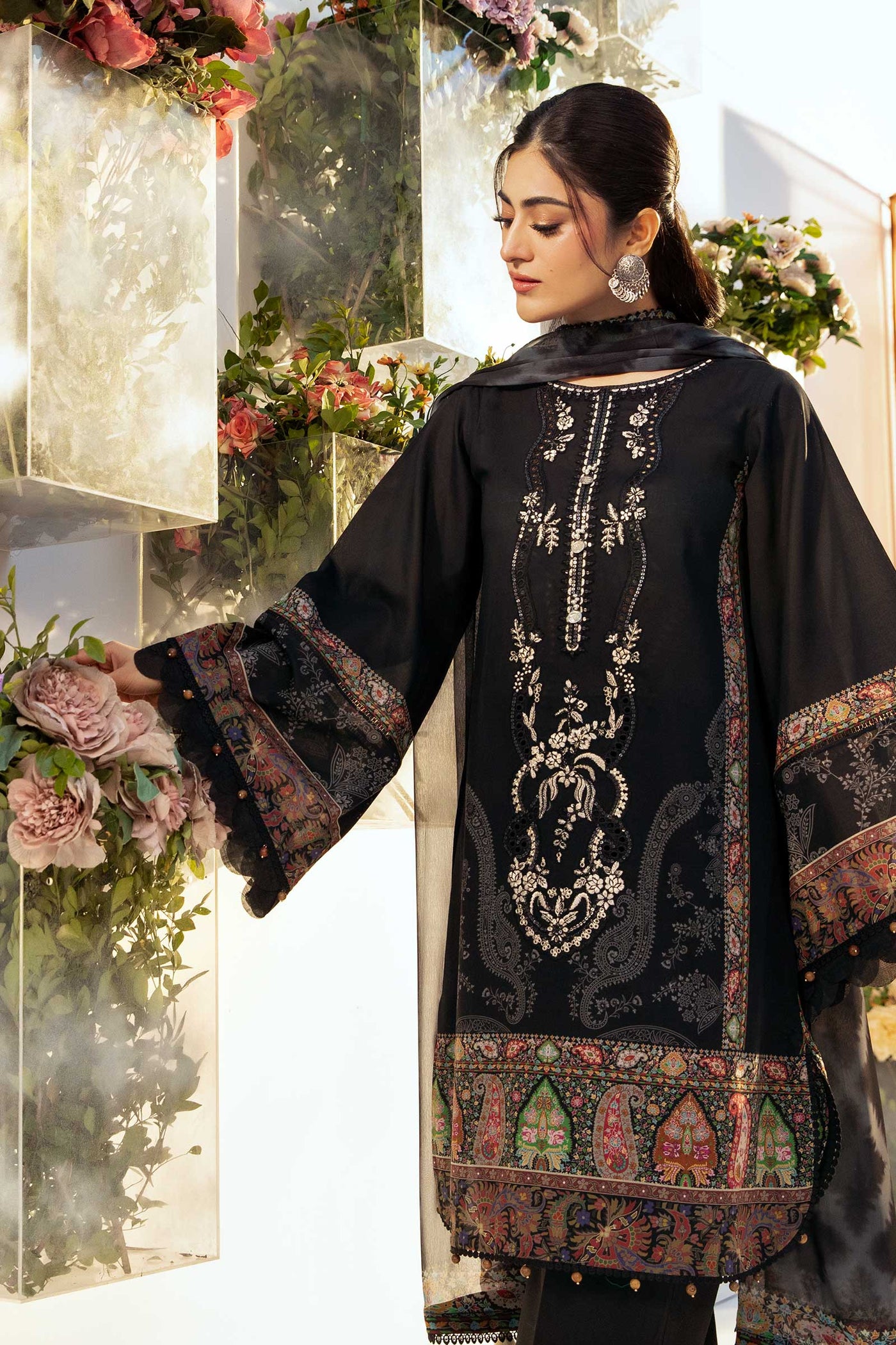 3 Pc Unstitched Embroidered Lawn Suit | MB-CUS25-703A