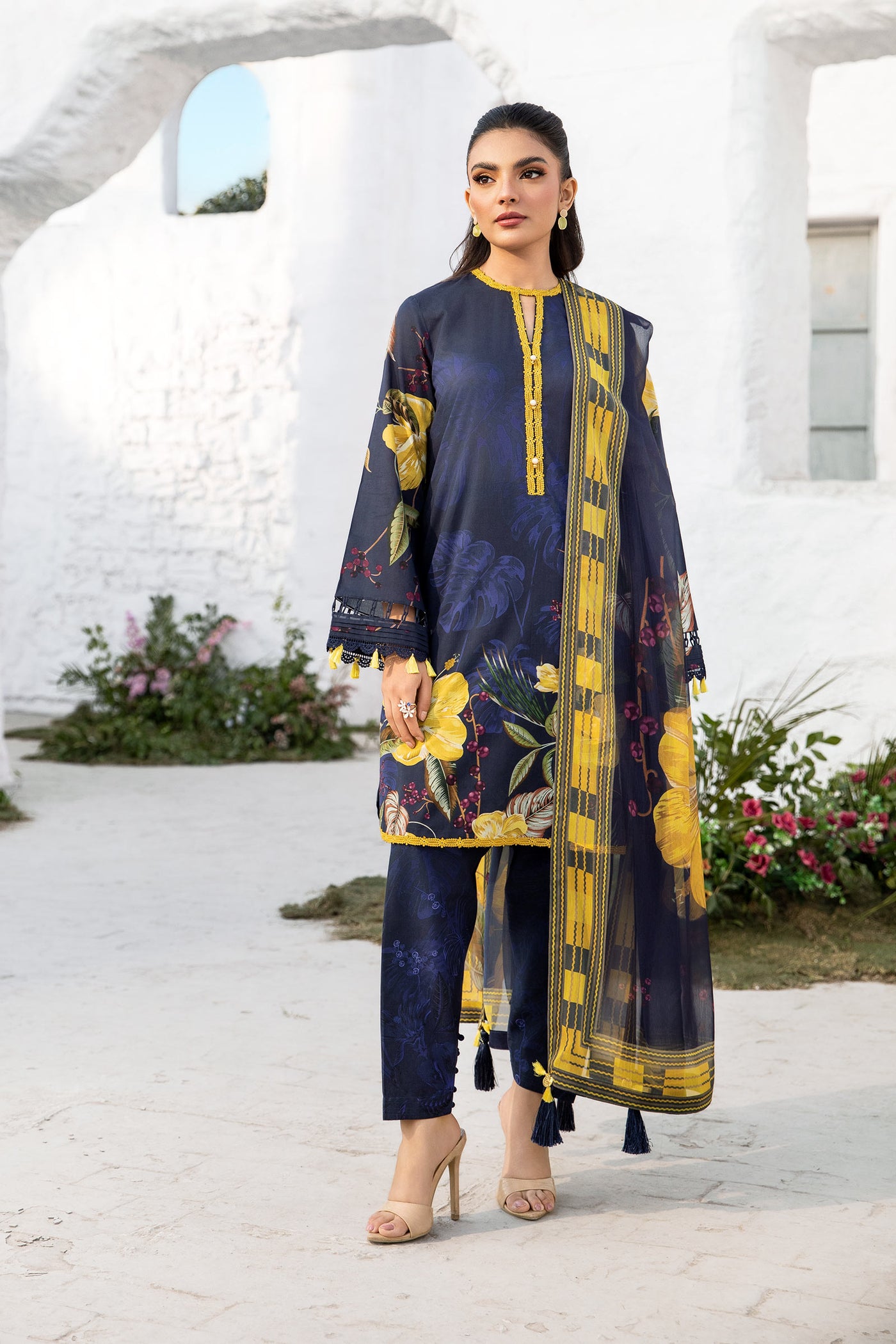 3 Pc Unstitched Embroidered Lawn Suit | MB-CUS25-710B