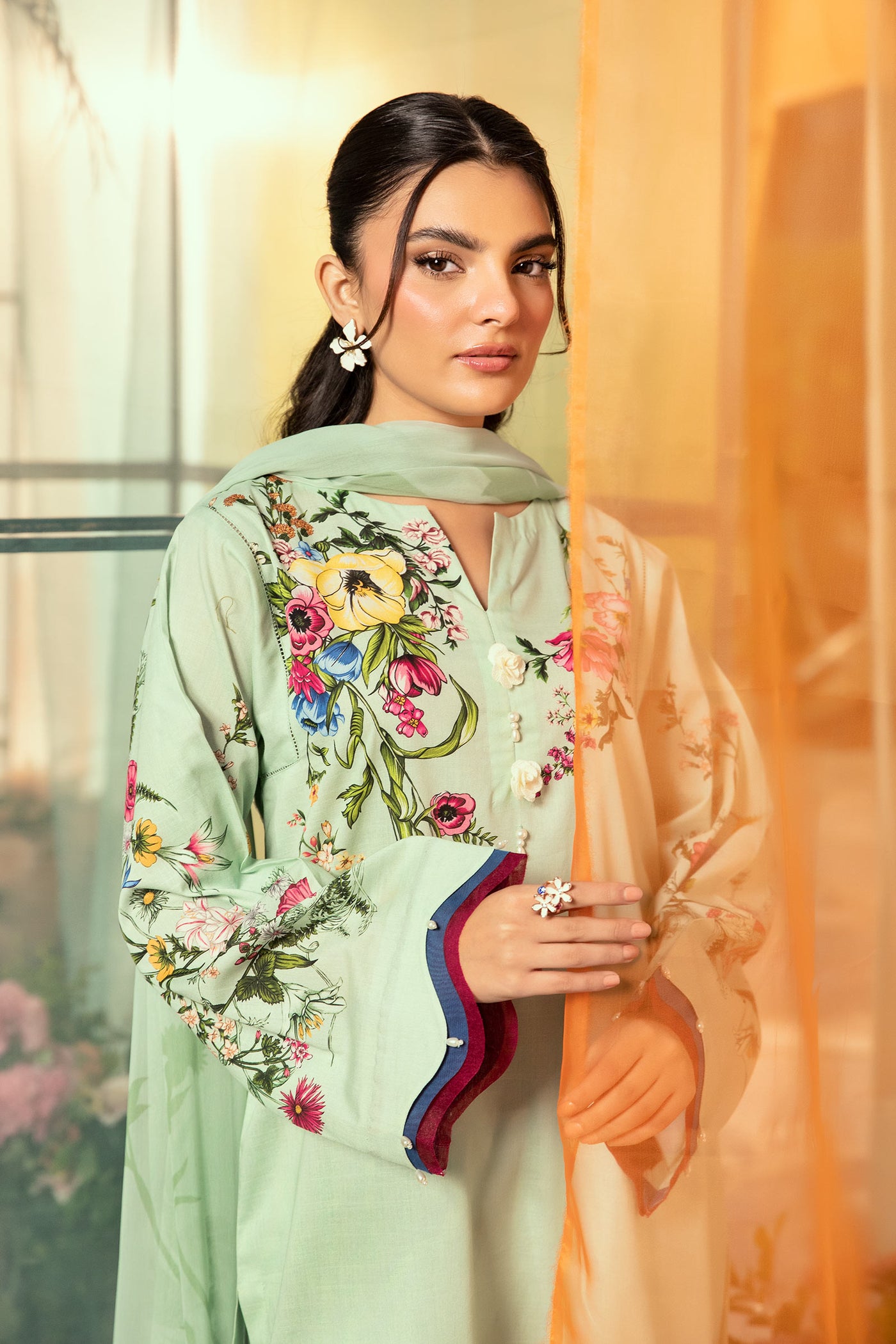 3 Pc Unstitched Embroidered Lawn Suit | MB-CUS25-712B