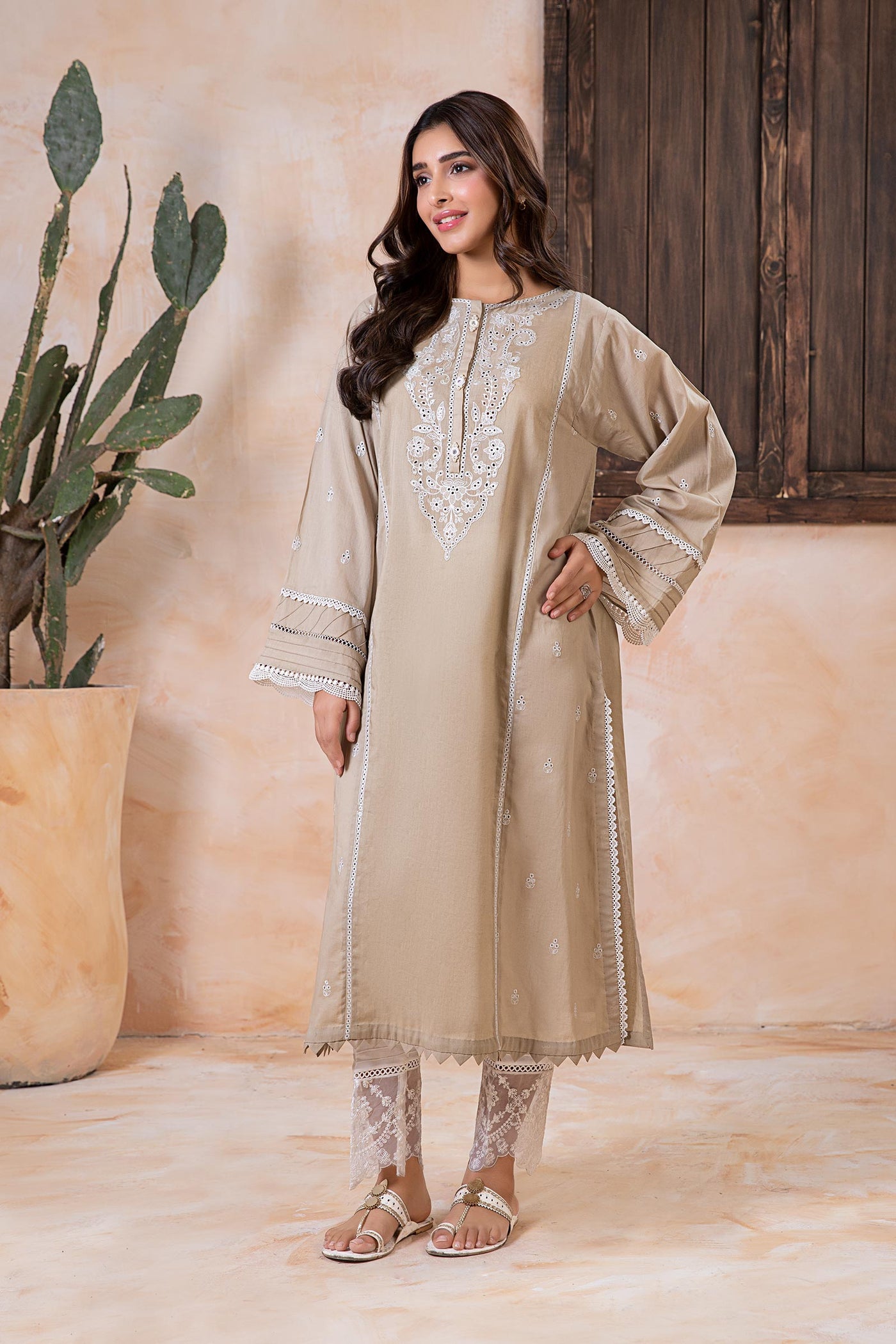 Embroidered Lawn Kurta | MB-EA24-04