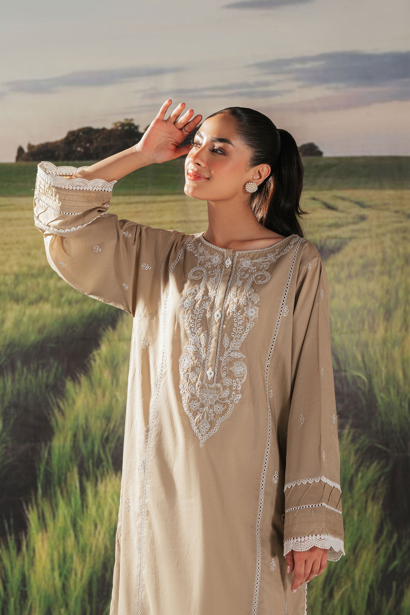 Embroidered Lawn Kurta | MB-EA24-04