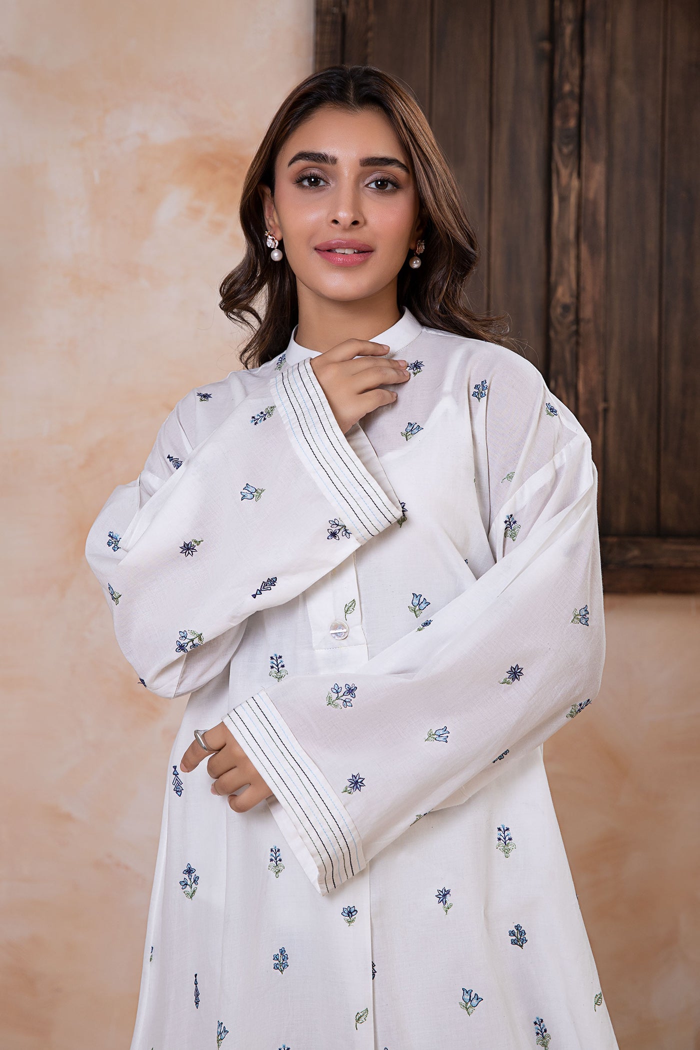 Embroidered Lawn Tunic | MB-EA24-19