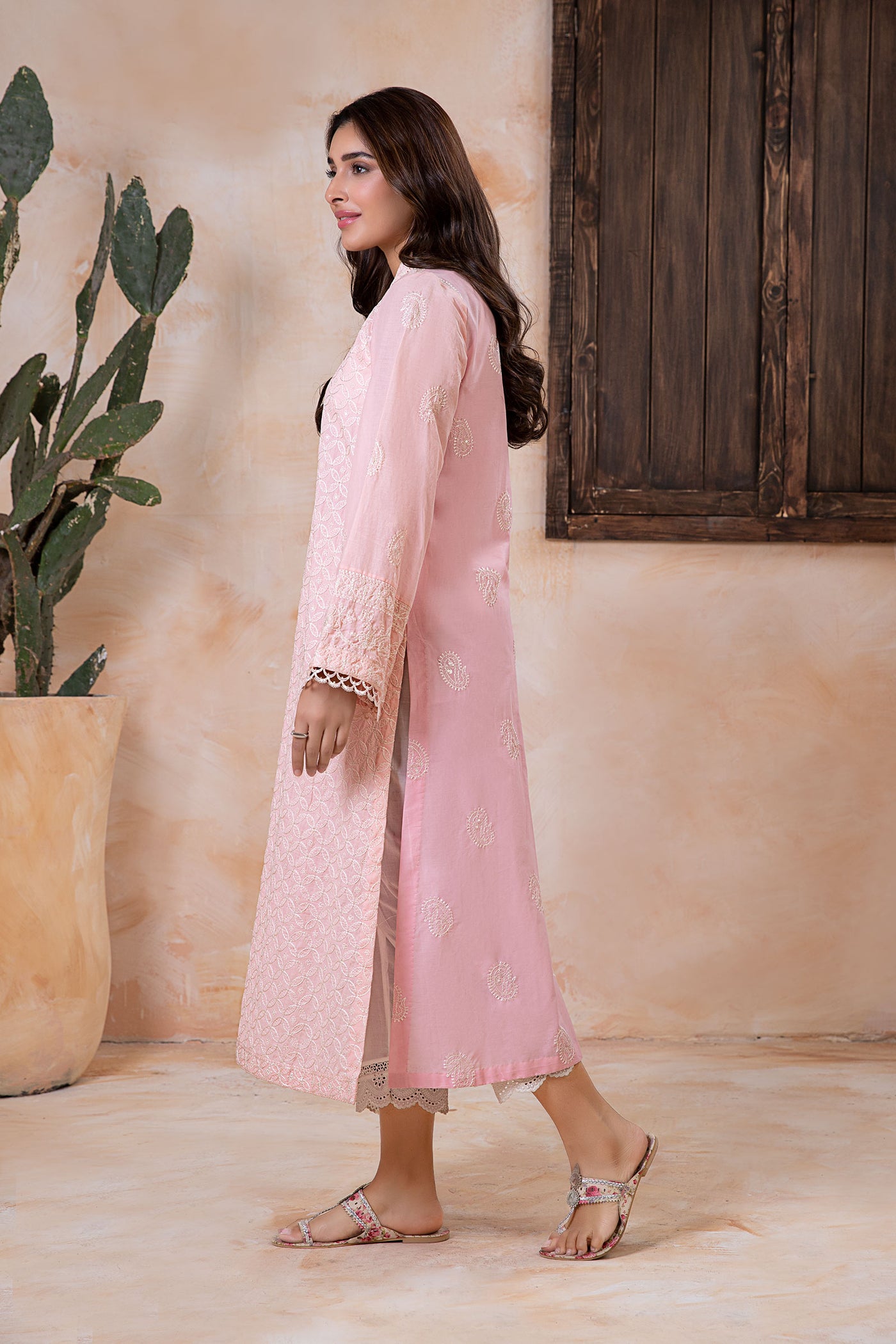 Embroidered Lawn Kurta | MB-EA24-22