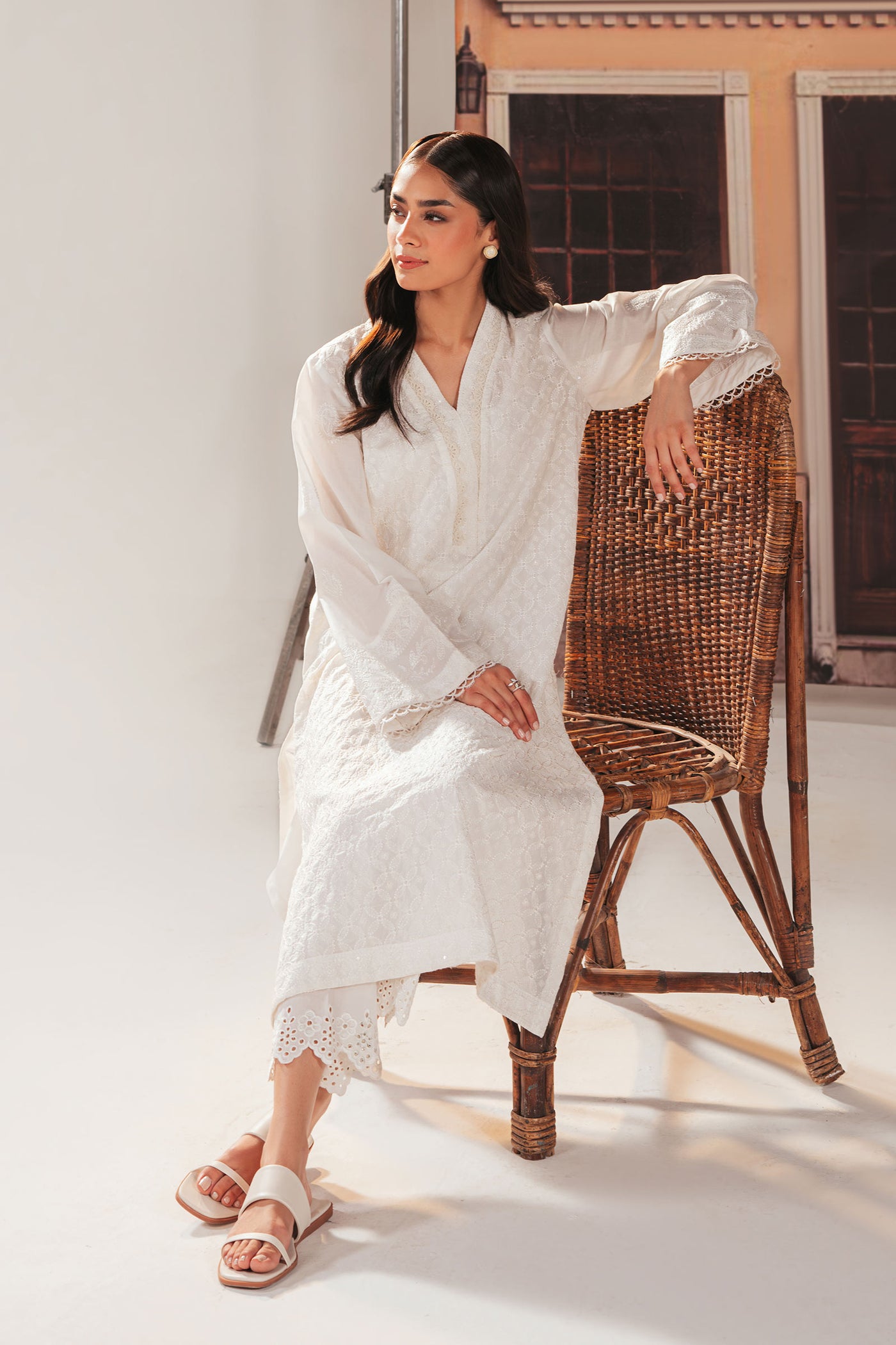 Embroidered Lawn Kurta | MB-EA24-22