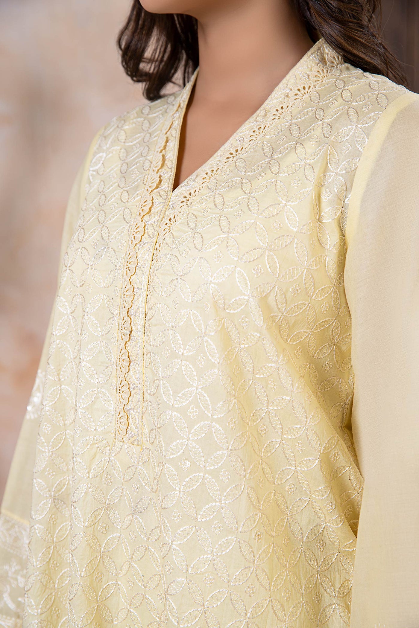 Embroidered Lawn Kurta | MB-EA24-22