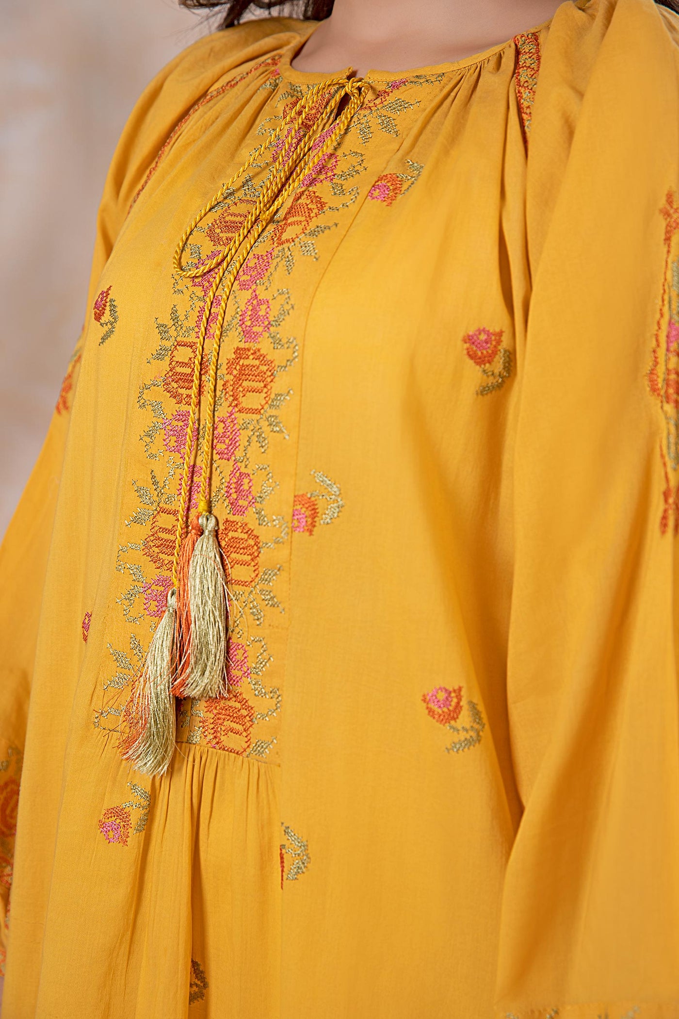 Embroidered Arabic Lawn Tunic | MB-EA24-41