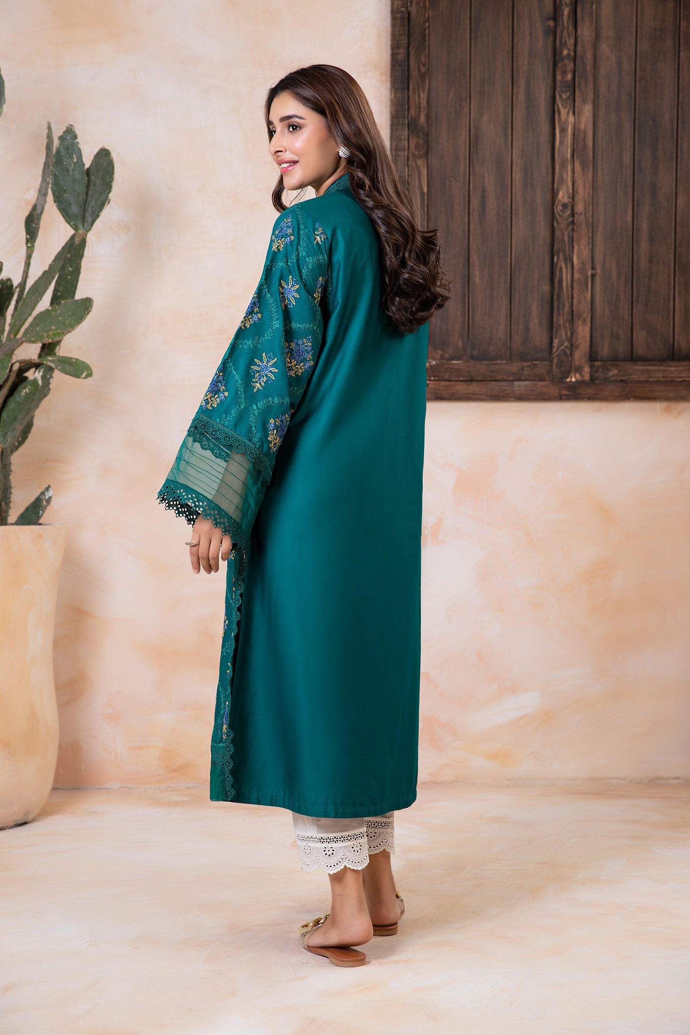 Embroidered Lawn Kurta | MB-EA24-43