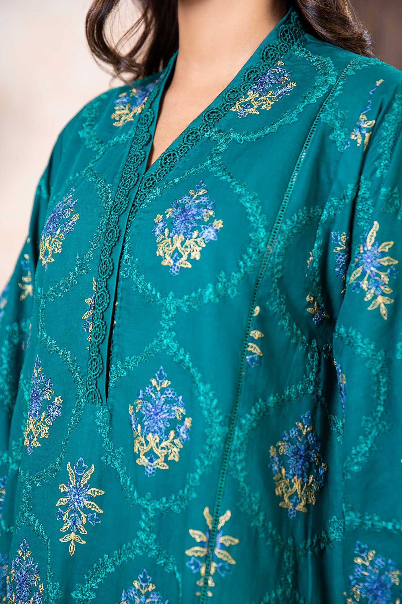 Embroidered Lawn Kurta | MB-EA24-43