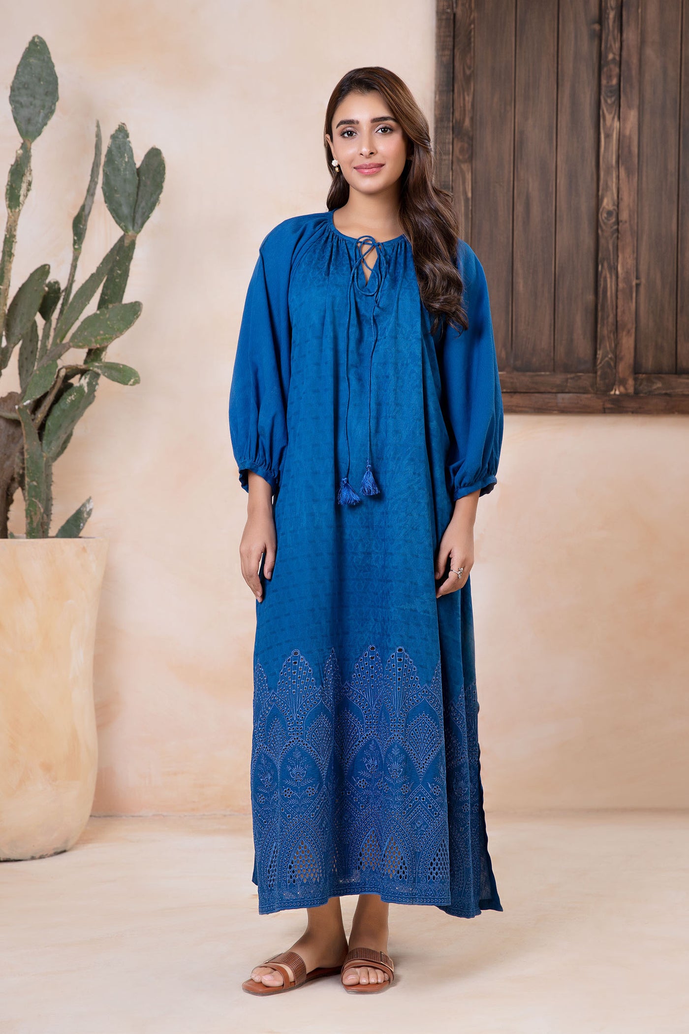 Embroidered Dobby Lawn Tunic | MB-EA24-47