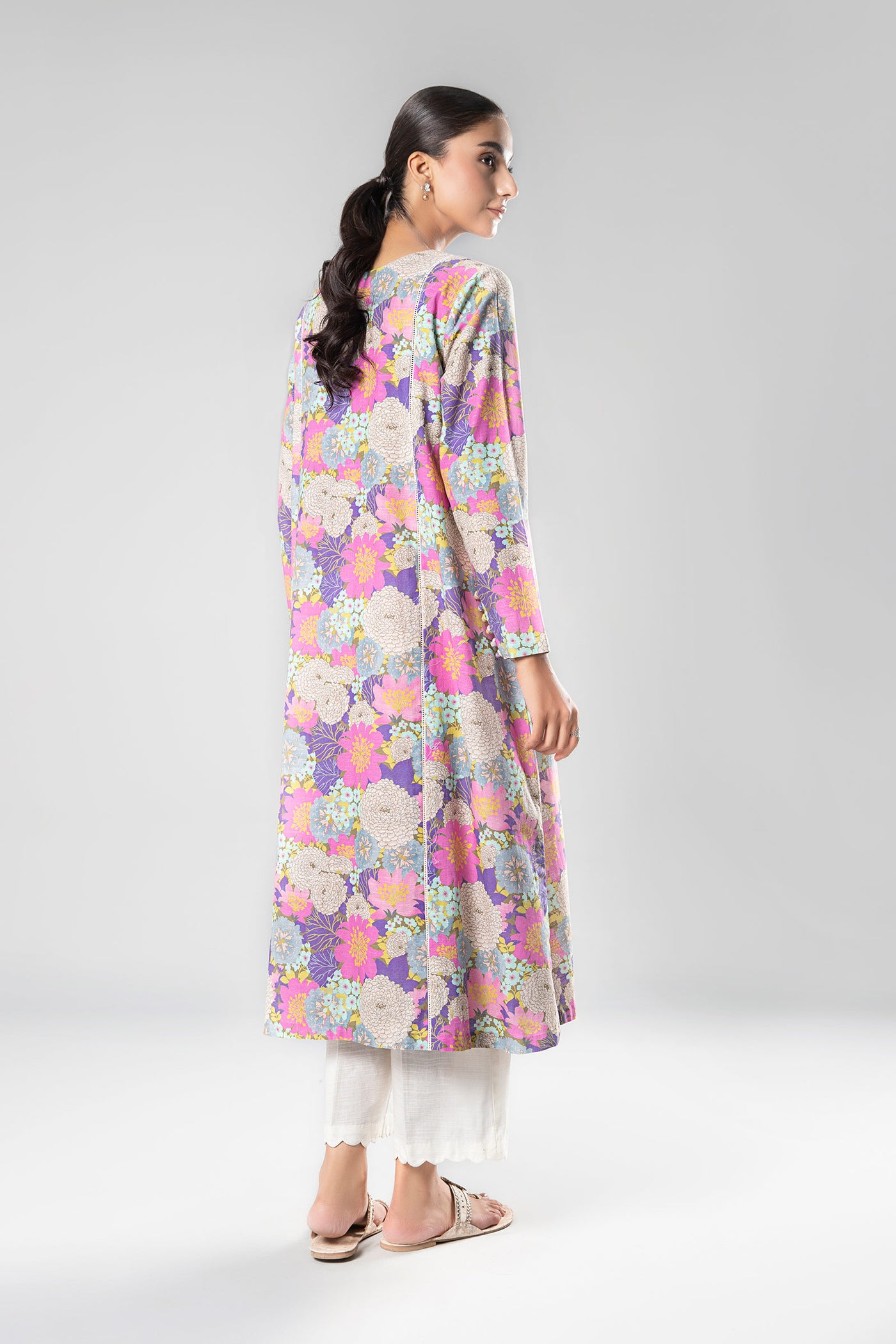 Printed Khaddar Shirt | MB-USP23-204A