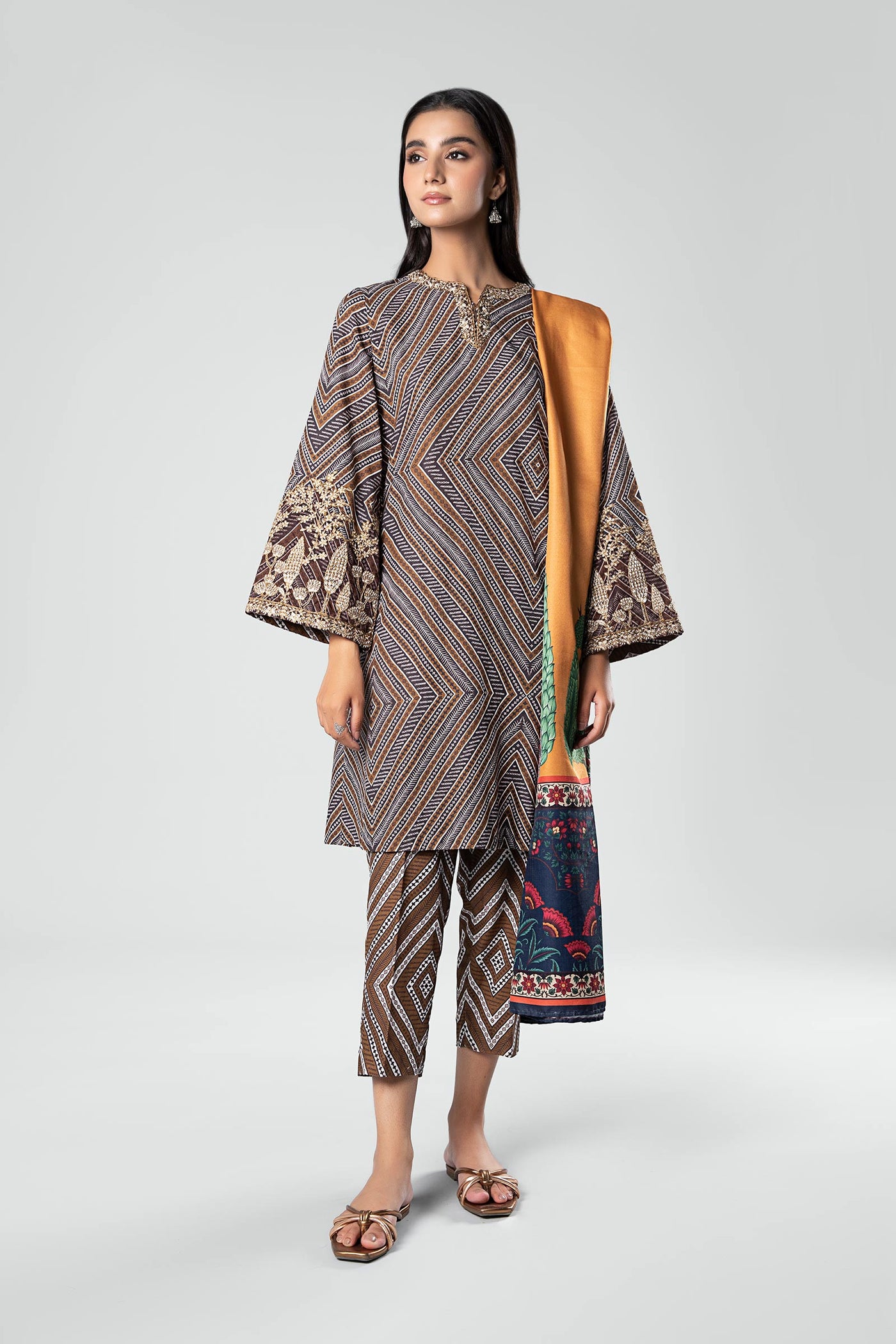 3 Pc Printed Khaddar Suit | MB-USP23-208B