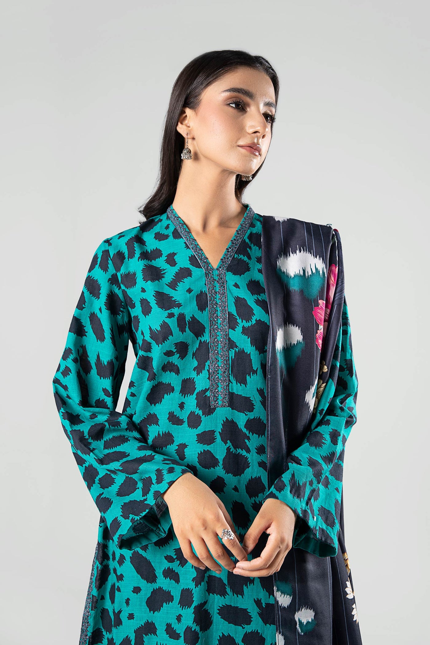 3 Piece - Khaddar Suit | MB-US23-210-B