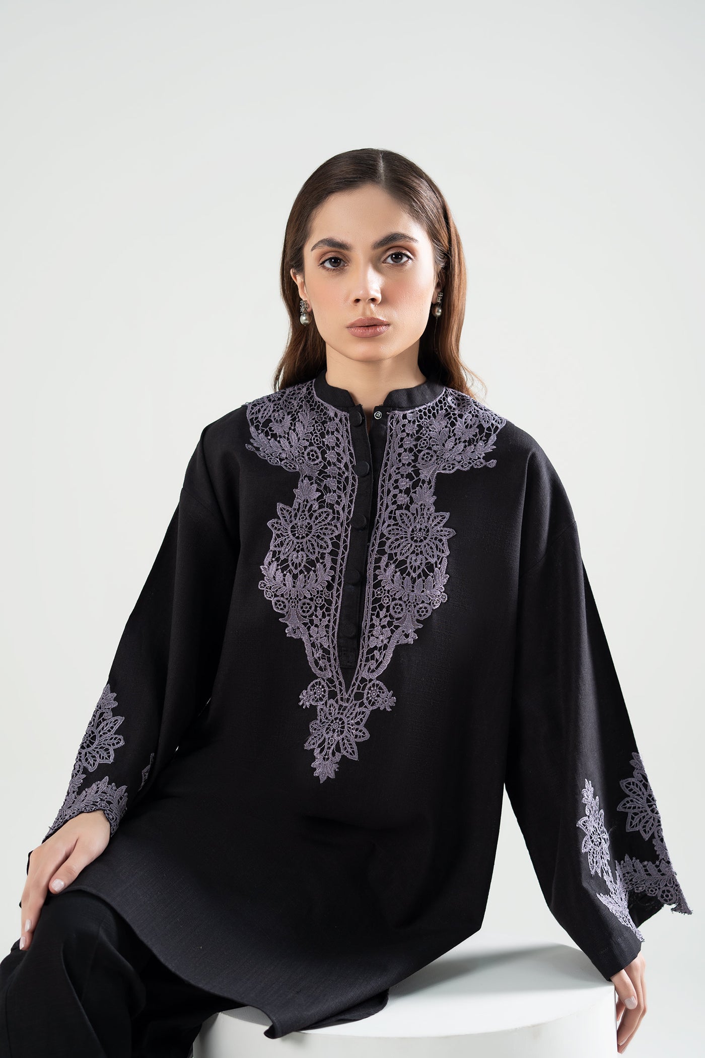 Embroidered Crosshatch Slub Shirt | MB-WS24-114