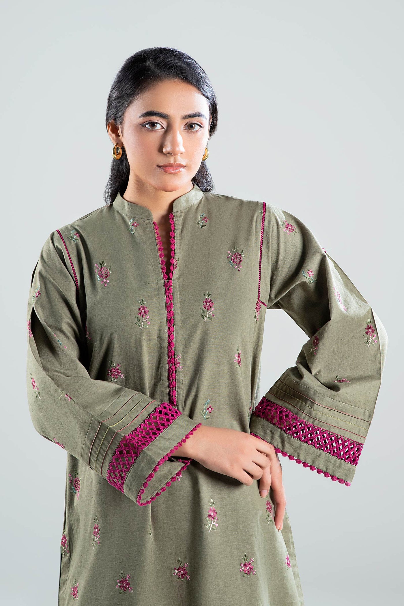 Embroidered Textured Shirt | MB-WS24-28