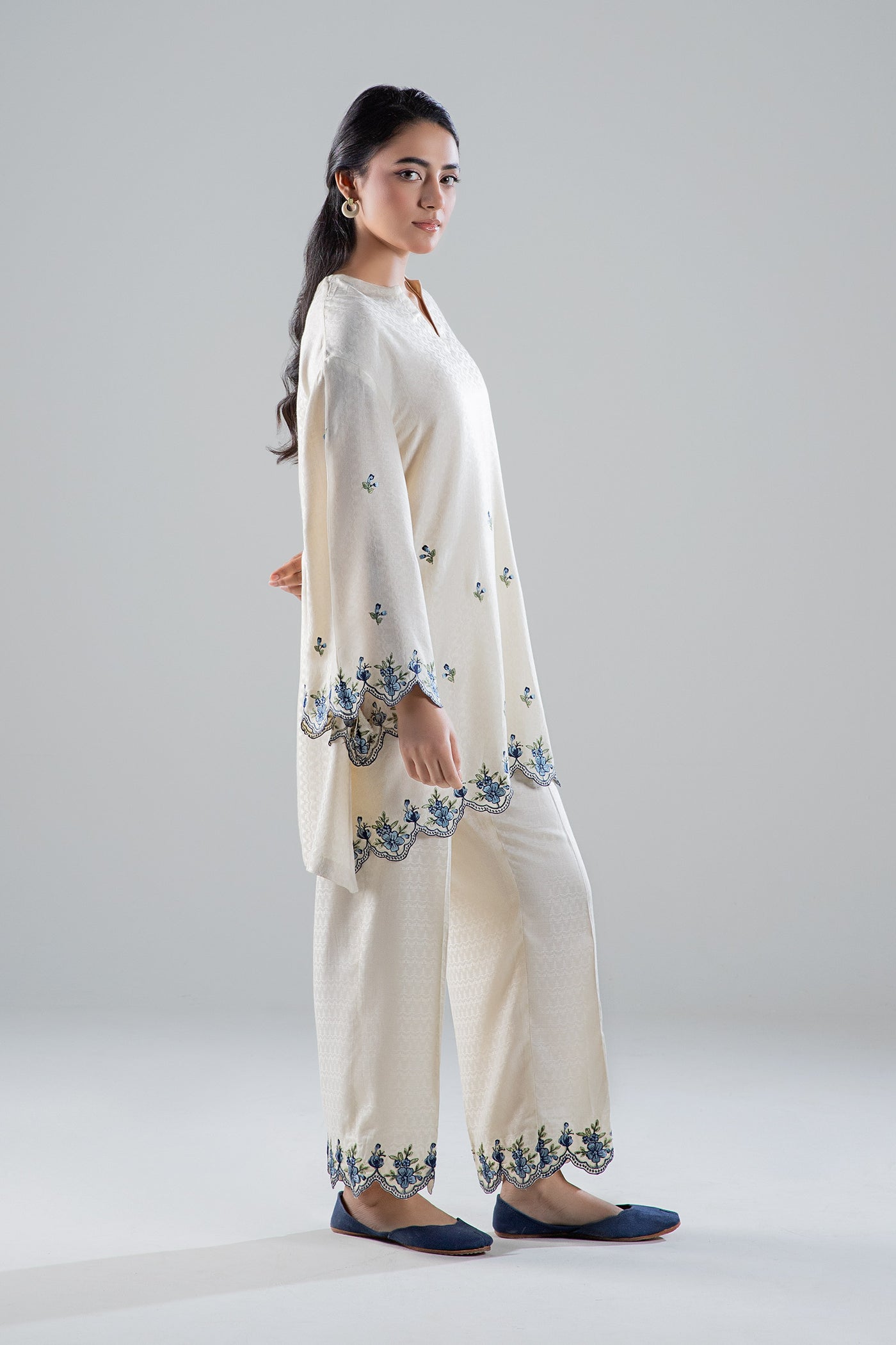 2 Pc Embroidered Linen Suit | MB-WS24-56