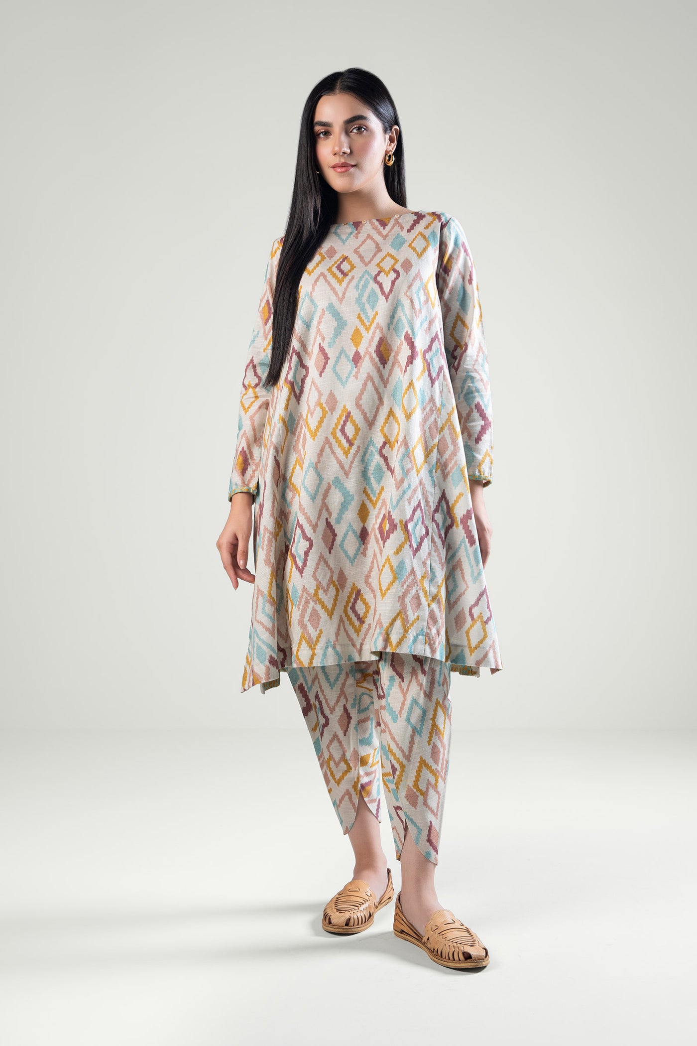 2 Pc Printed Khaddar Suit | MB-WS24-63